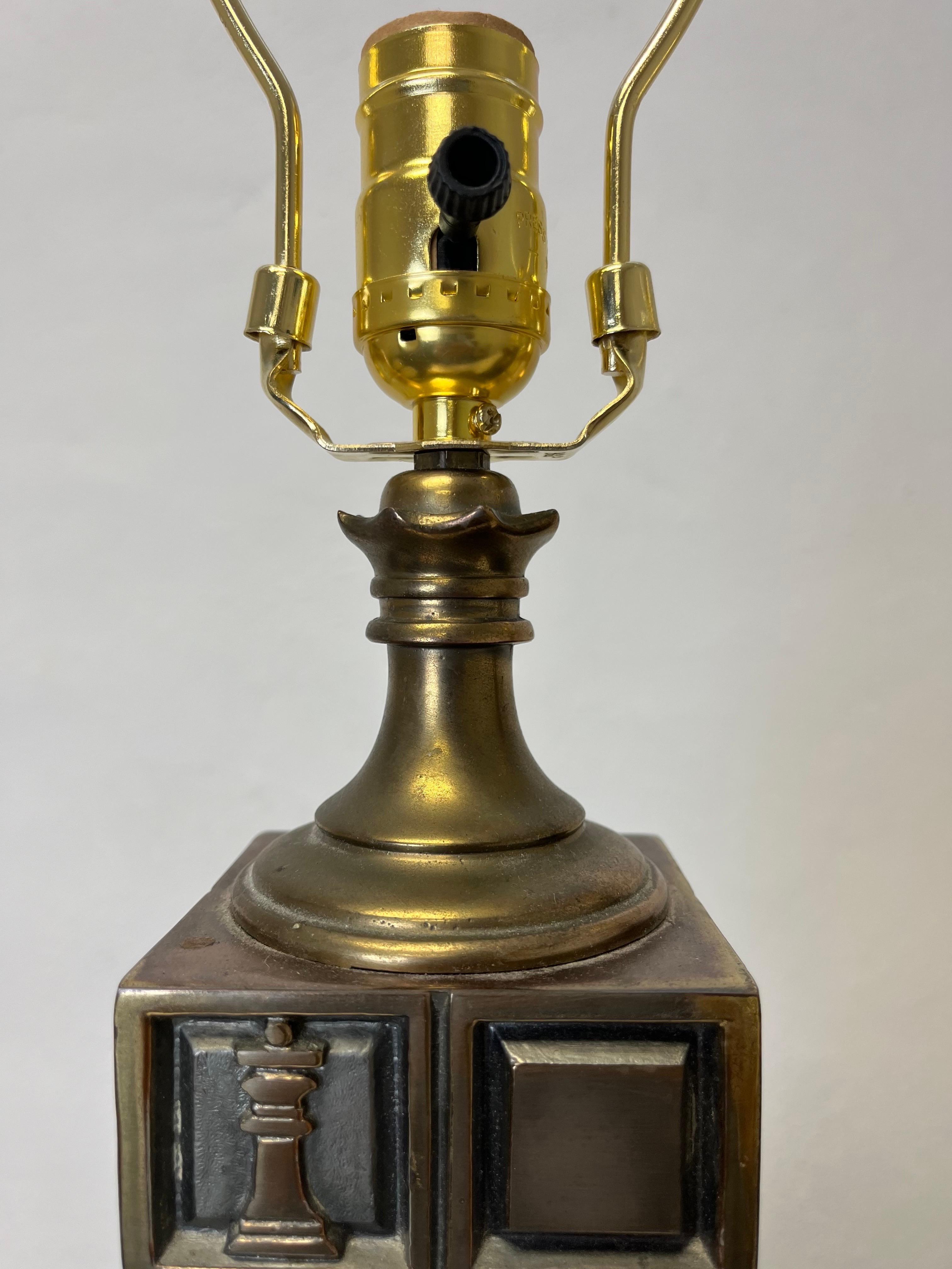 Milieu du XXe siècle Lampes de table d'échecs de Laurel Lamp Company, années 1960 en vente