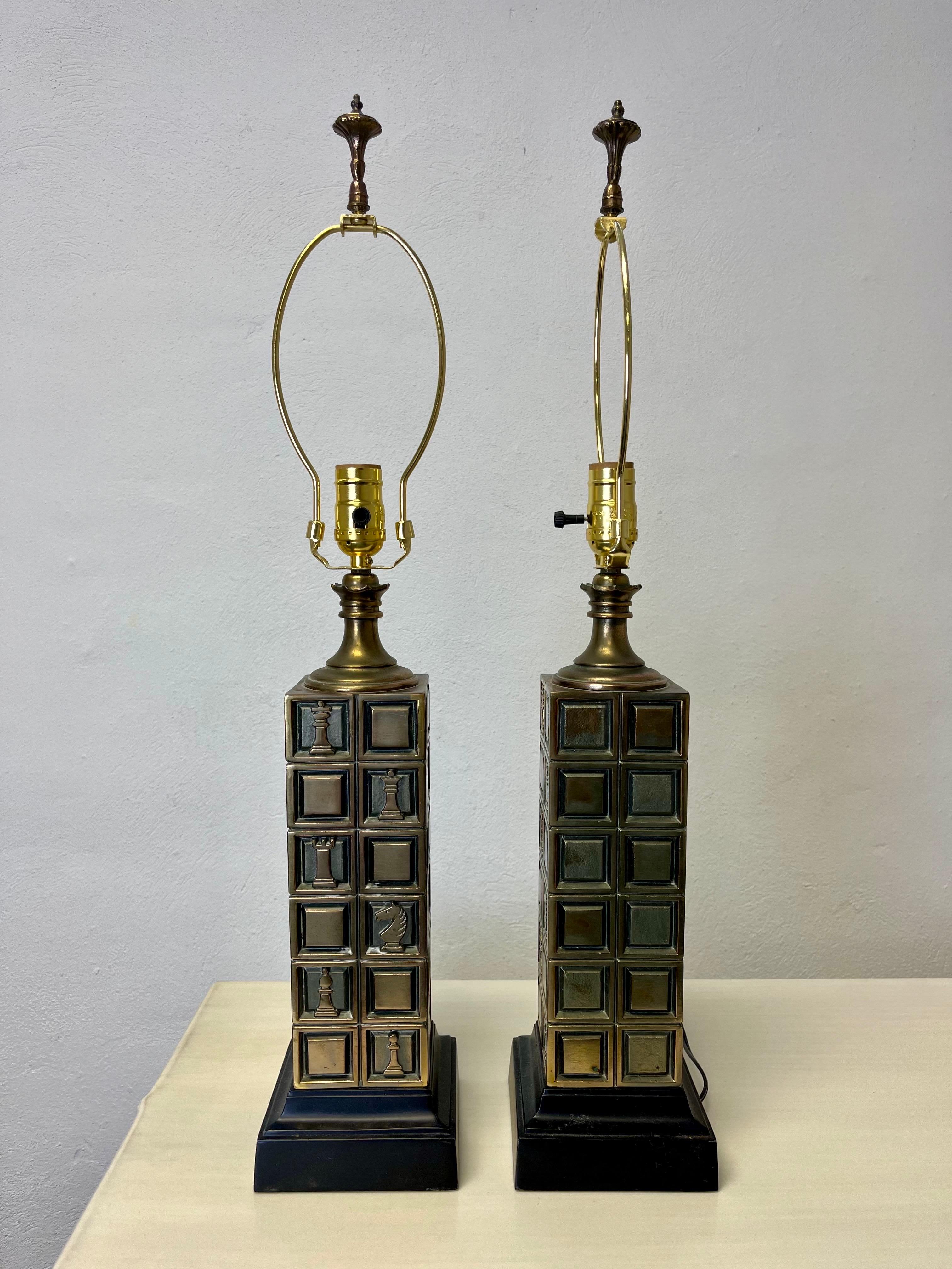 Métal Lampes de table d'échecs de Laurel Lamp Company, années 1960 en vente
