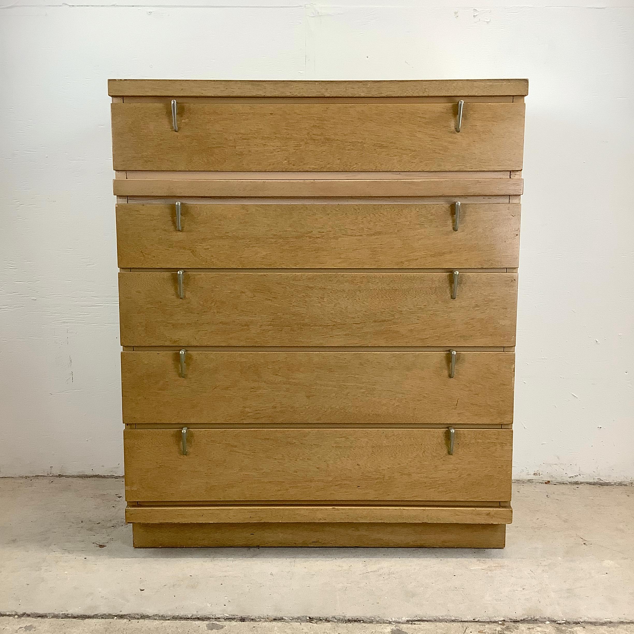 Mid-Century Chest of Drawers by Johnson Carper For Sale 4