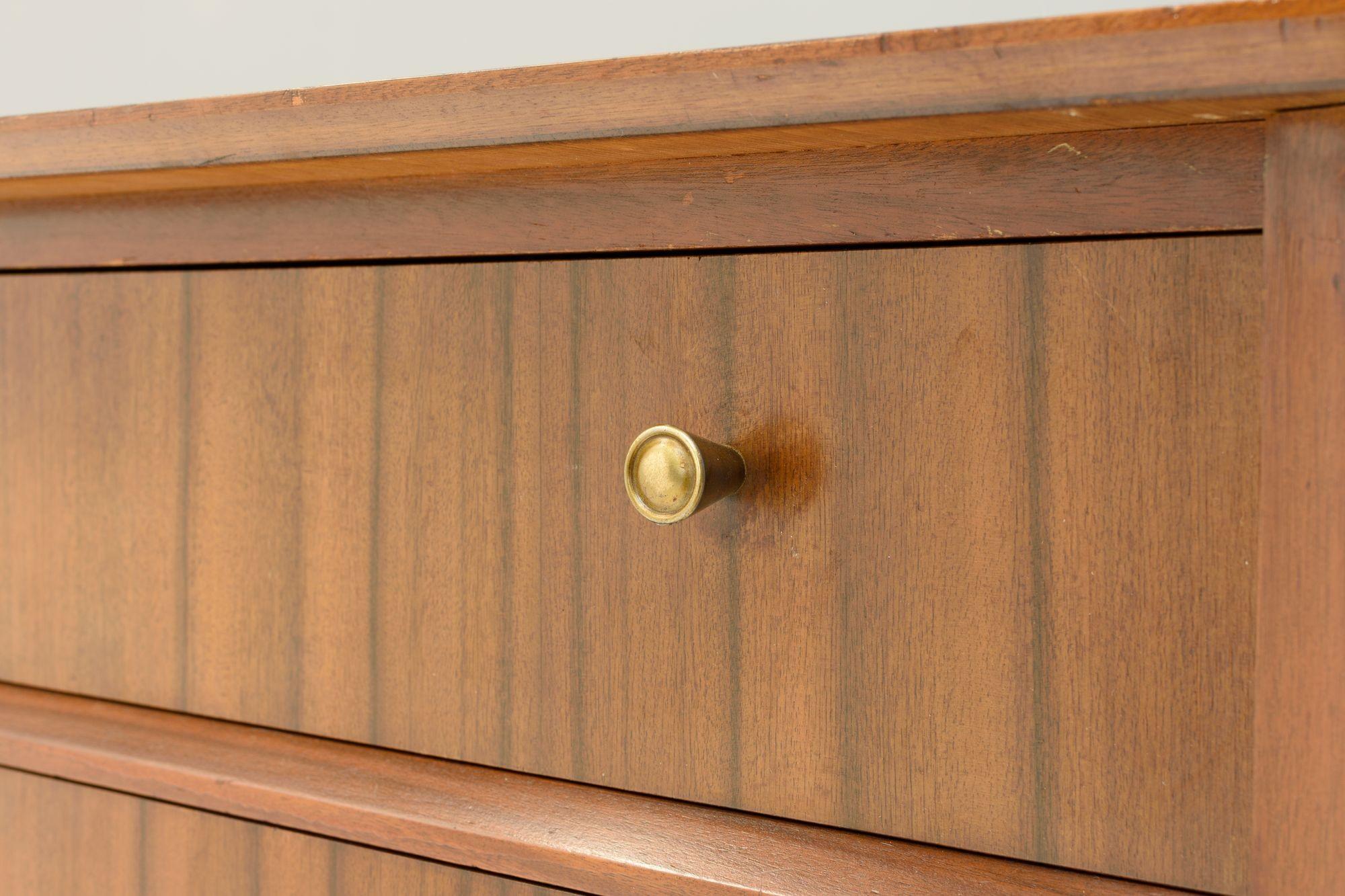Mid-Century Modern Mid Century Chest of Drawers For Sale