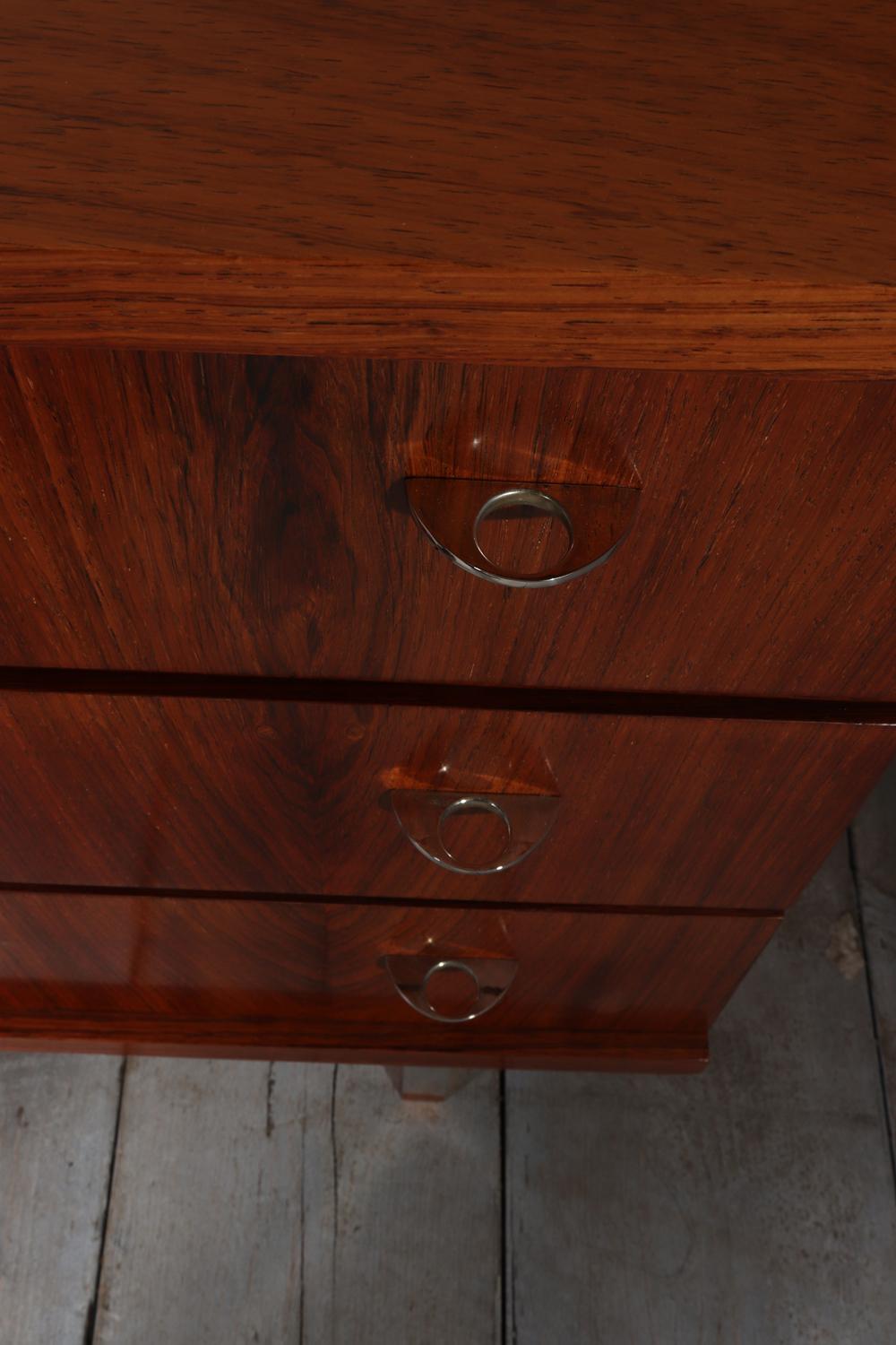 Midcentury Chest of Drawers 1