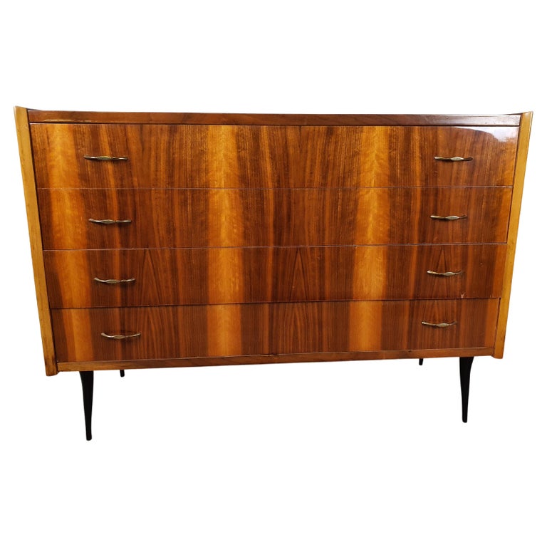 Mid-Century Chest of Drawers For Sale at 1stDibs