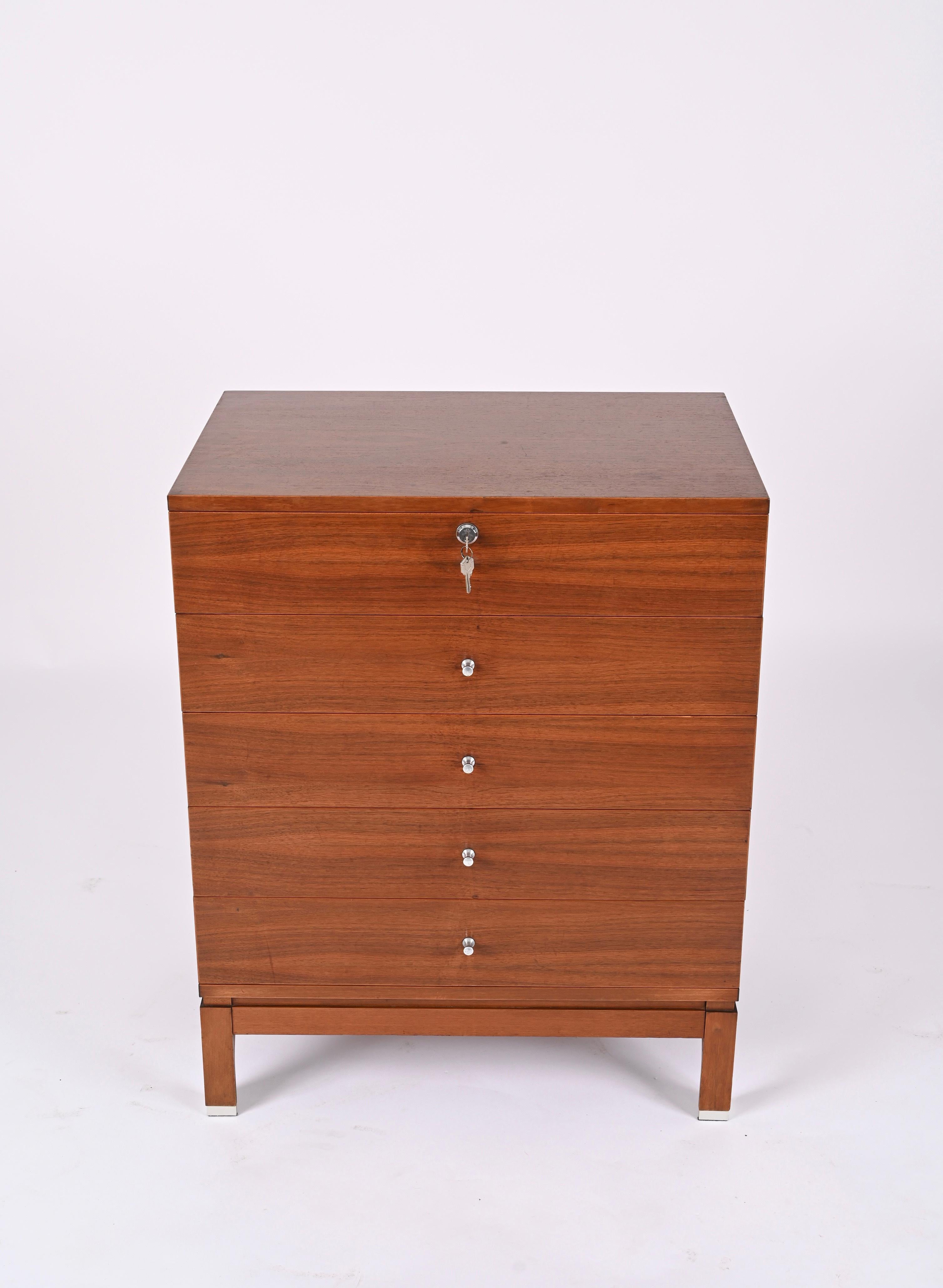 Mid-Century Chest of Drawers in Walnut by Ico Parisi for MIM Roma, Italy 1960s For Sale 1