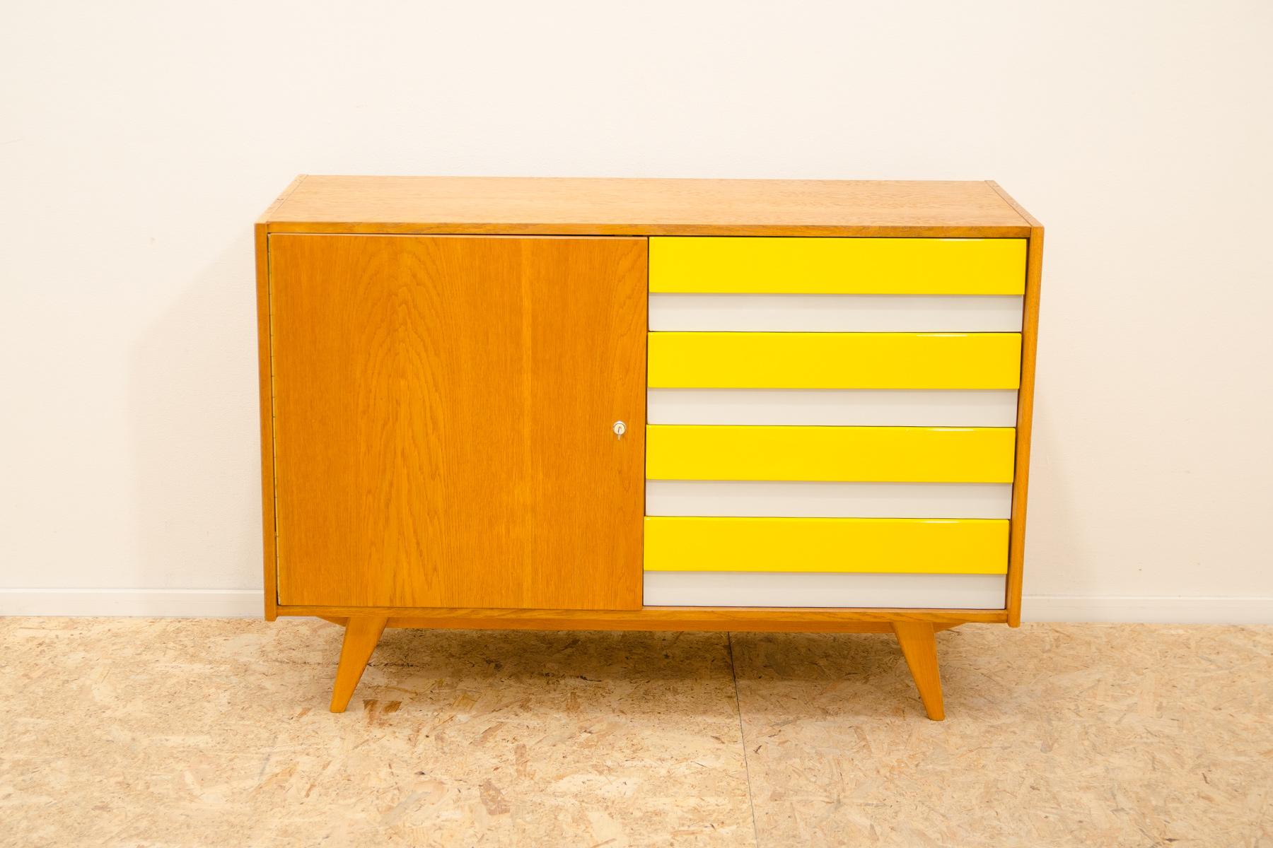 Mid-century chest of drawers, model no. U-458, designed by Jiri Jiroutek. It was made in the 1960´s and produced by “Interier Praha”. This model associated with world-renowned EXPO 58-“Brussels period”. It´s made of beech wood and plywood. The chest