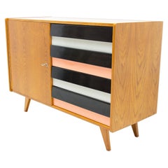 Commode du milieu du siècle U-458 par Jiri Jiroutek, Tchécoslovaquie, années 1960