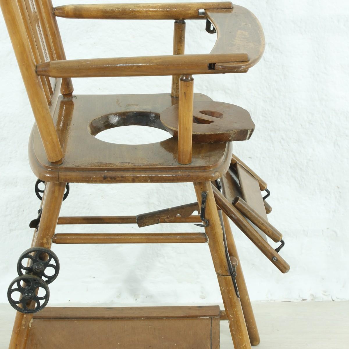 Midcentury Child High Chair / Chair with Table, circa 1950  In Good Condition For Sale In Freiburg, DE