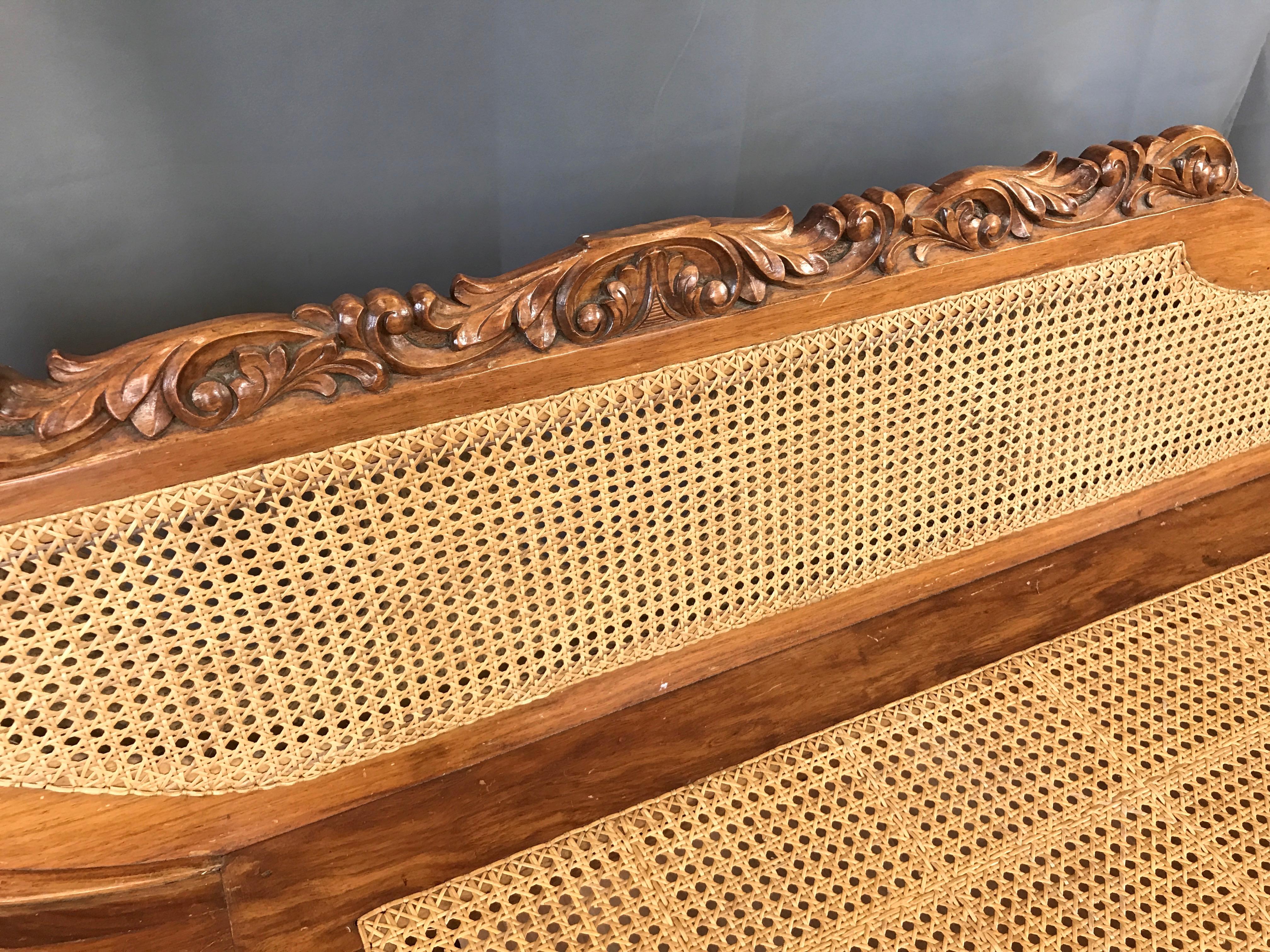 Mid-Century Chinese Annatto Wood and Rattan Daybed or Chaise Lounge 1