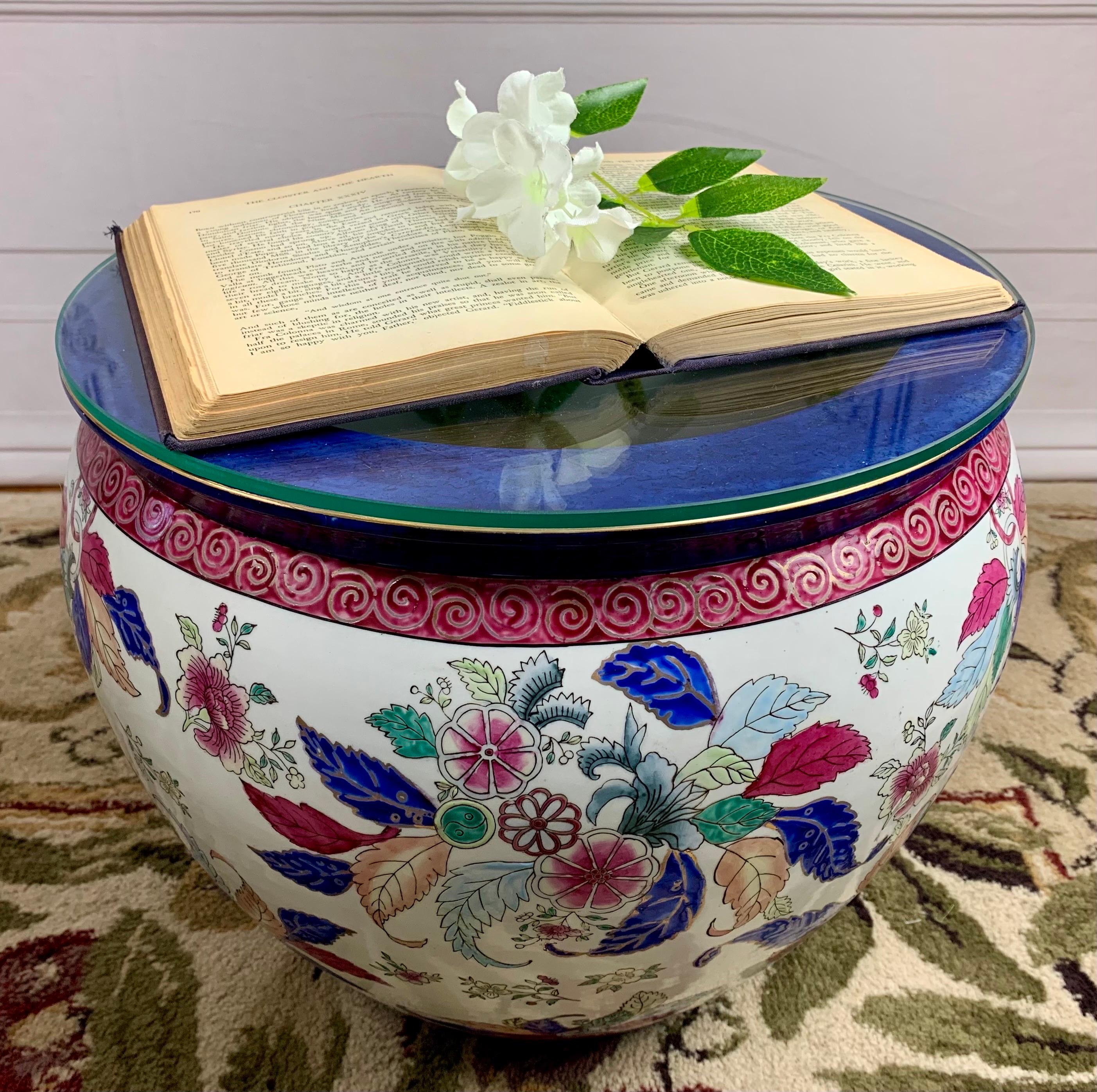 Mid-Century Chinese Chinoiserie Porcelain Fish Bowl For Sale 10