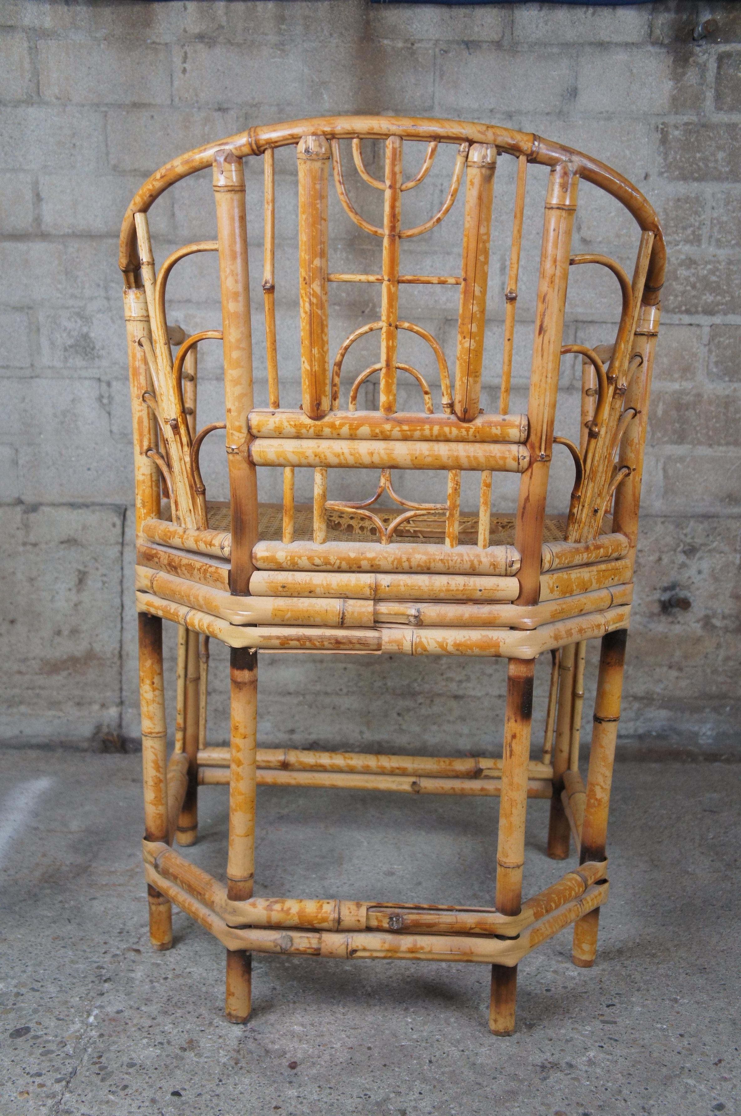 Mid Century Chinese Chippendale Bamboo Bentwood Cane Horseshoe Chair Chinoiserie In Good Condition In Dayton, OH