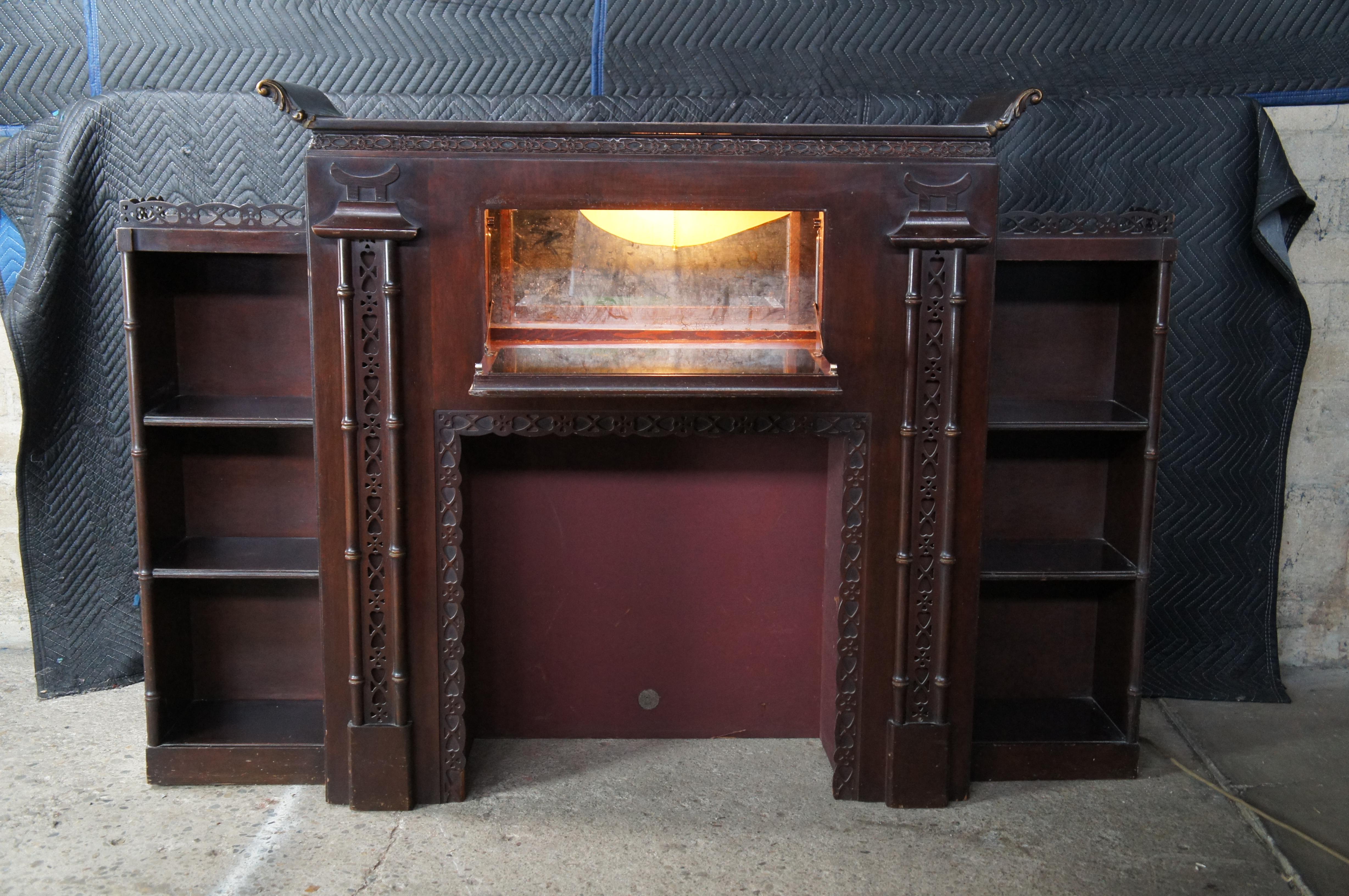 Mid Century Chinese Chippendale Mahagoni Kamin Mantel Bücherregal Sekretär 70