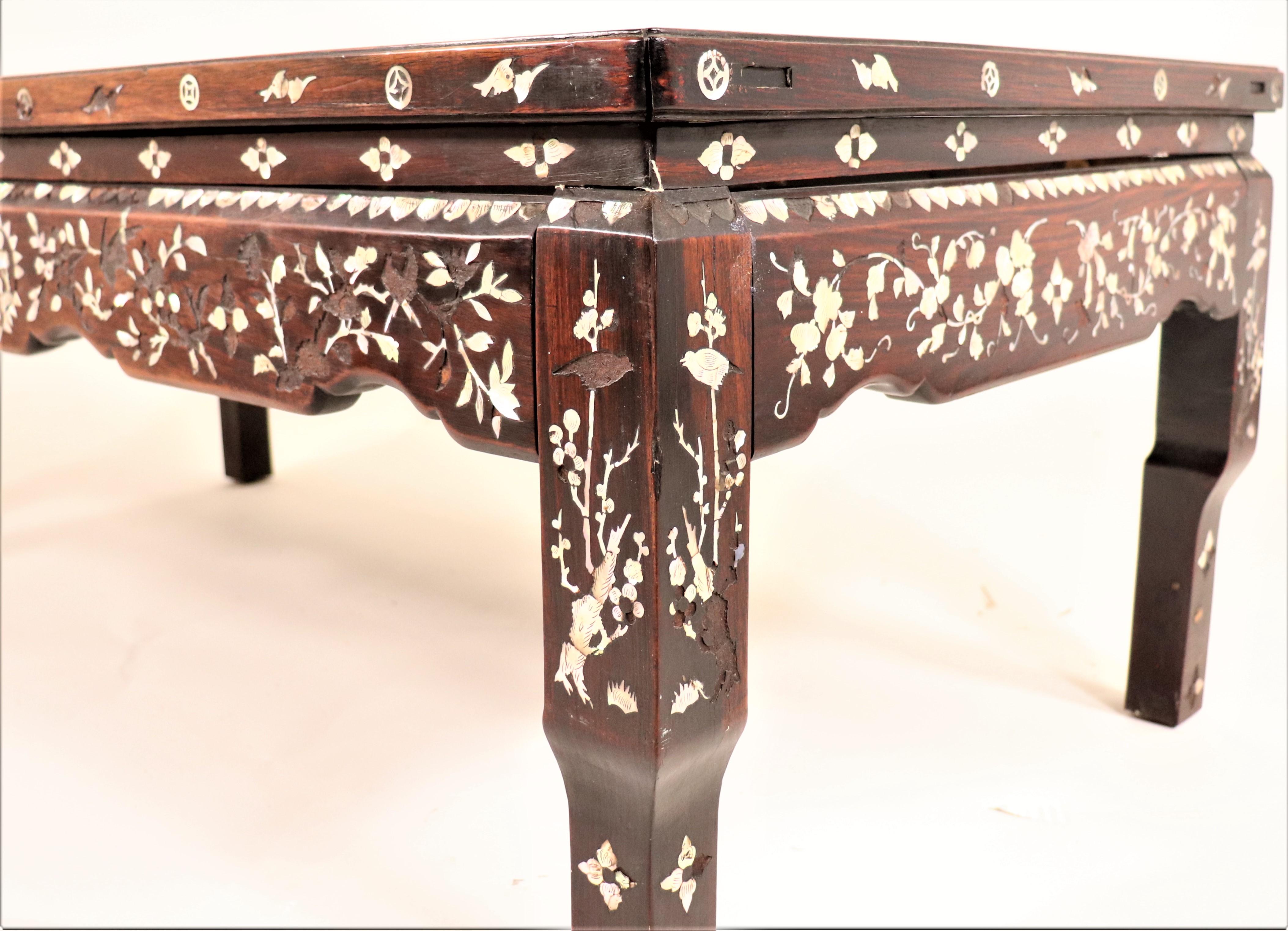 Mid-Century Chinese Coffee Table with Mother of Pearl Inlay  For Sale 7