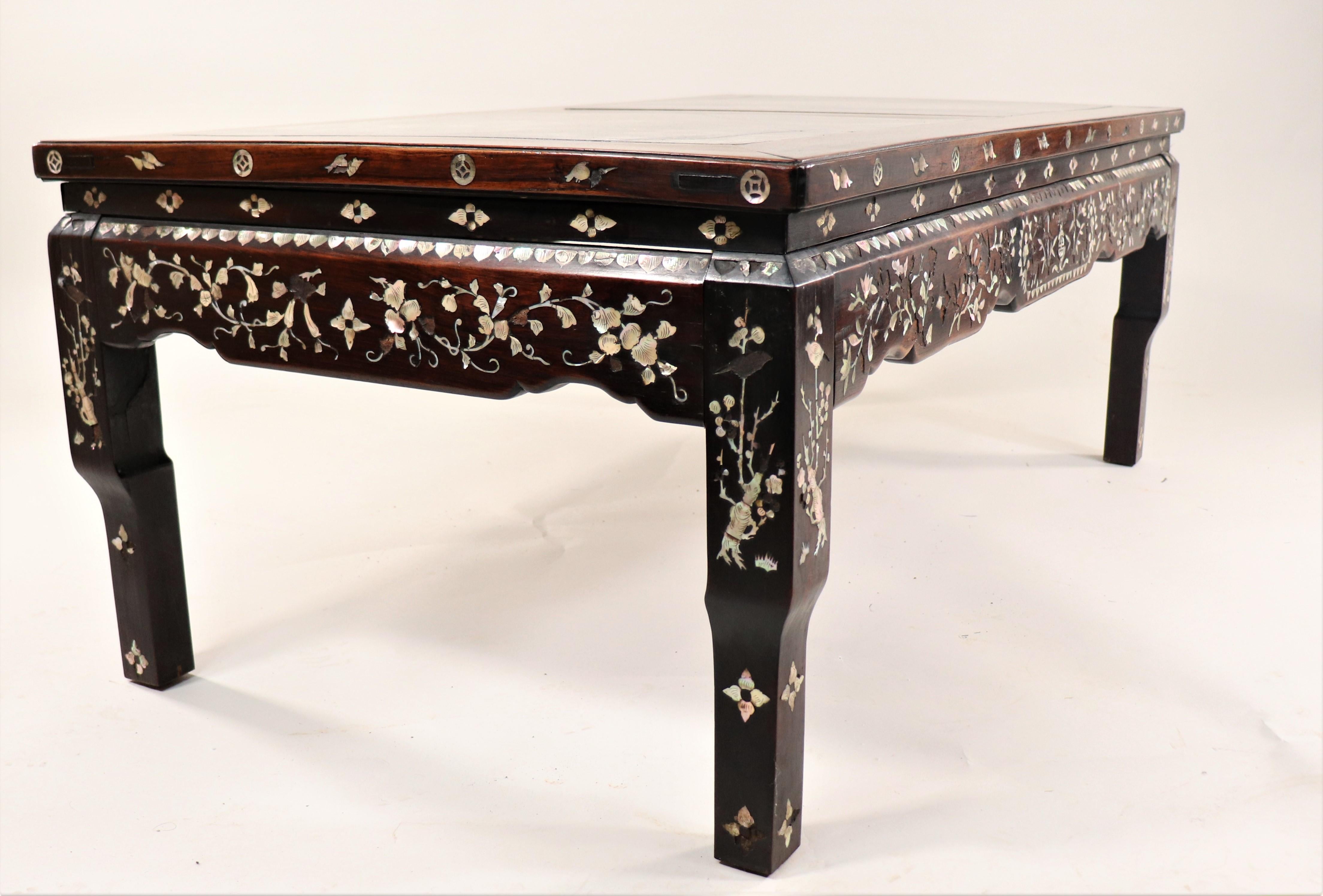 Mid-Century Chinese Coffee Table with Mother of Pearl Inlay  For Sale 11