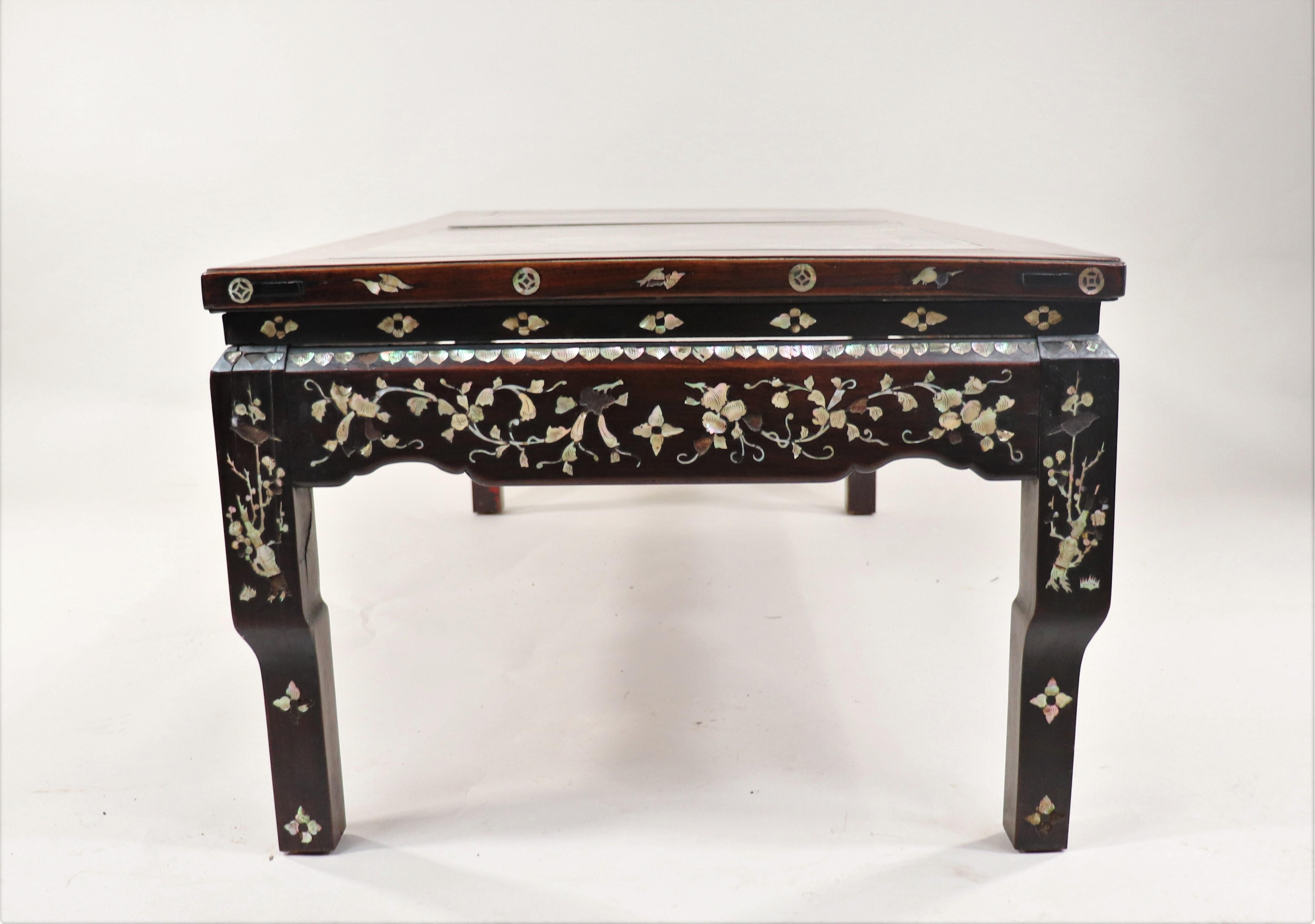 Mid-Century Chinese Coffee Table with Mother of Pearl Inlay  For Sale 13