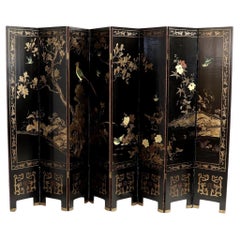 Retro Mid-Century Chinese Coromandel Black Lacquered and Gilt Eight-Panel Screen