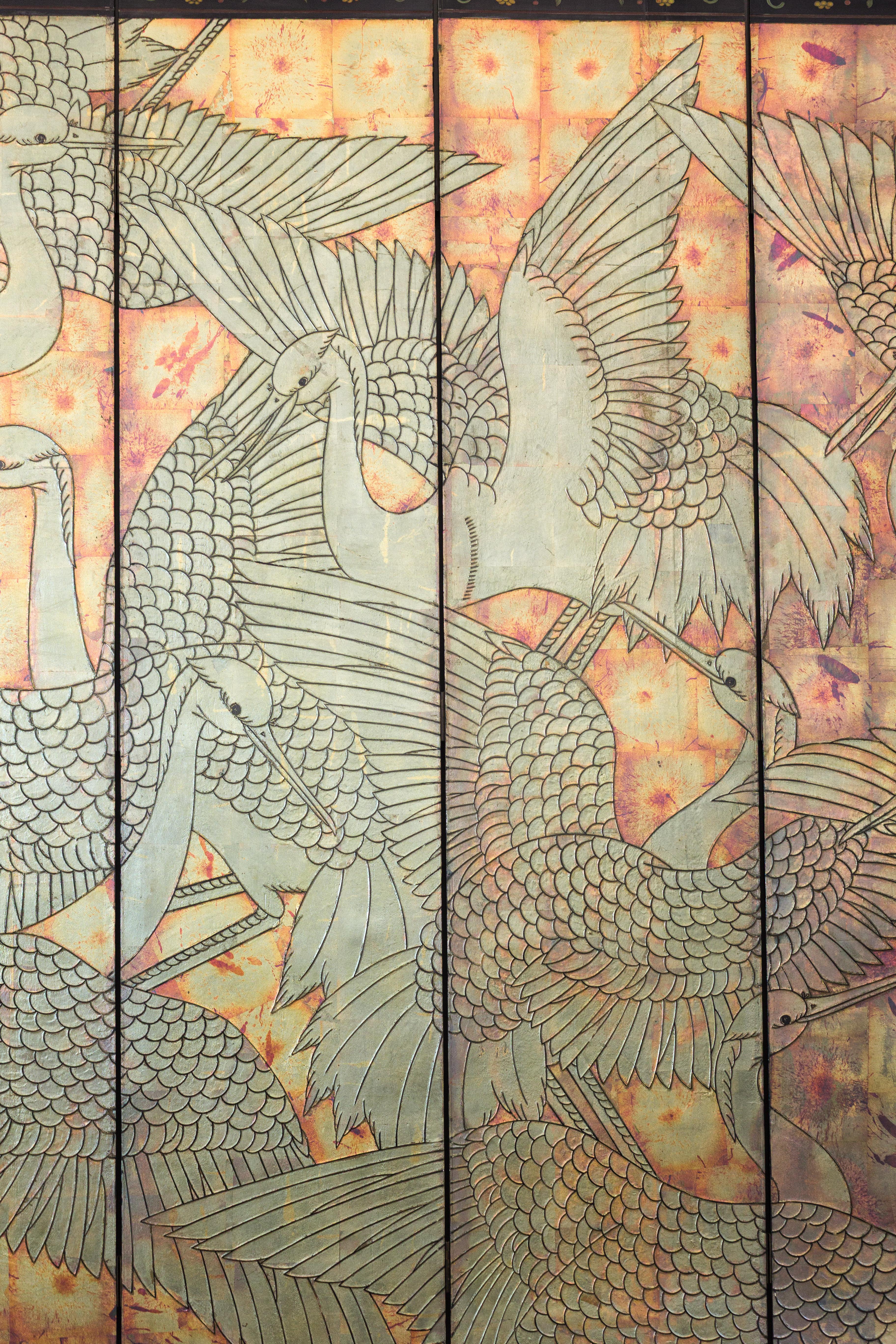 Mid-Century Chinese Coromandel Screen with Gold Cranes and Lacquered Floral Back For Sale 5