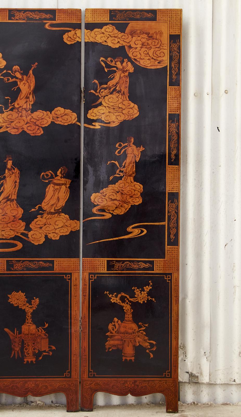 Mitte des Jahrhunderts Chinese Export Vier Panel vergoldet lackiert Coromandel Bildschirm im Zustand „Gut“ im Angebot in Rio Vista, CA