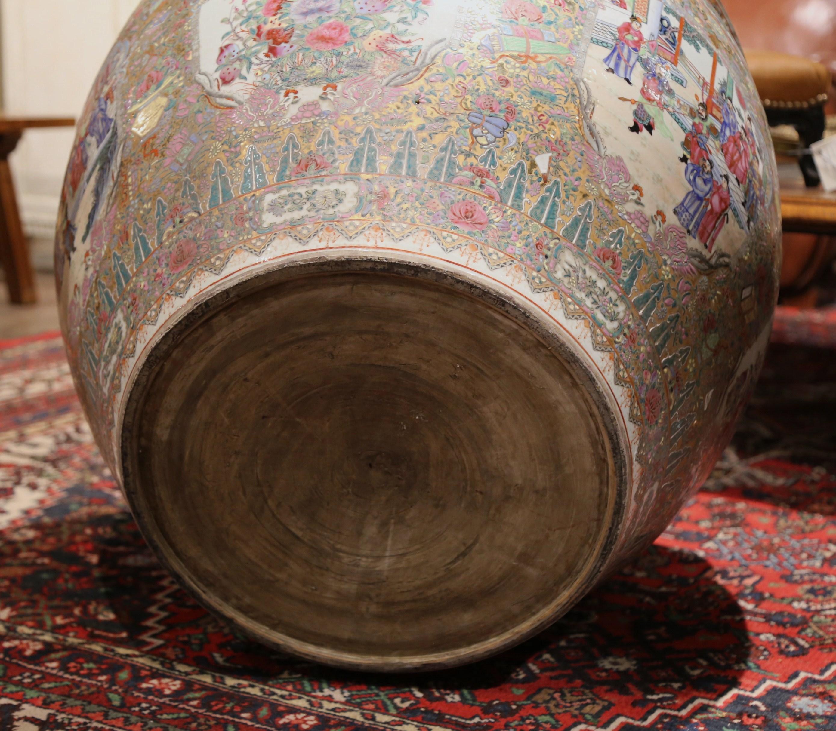 Mid-Century Chinese Export Painted Porcelain Fish Bowl on Carved Walnut Stand 8