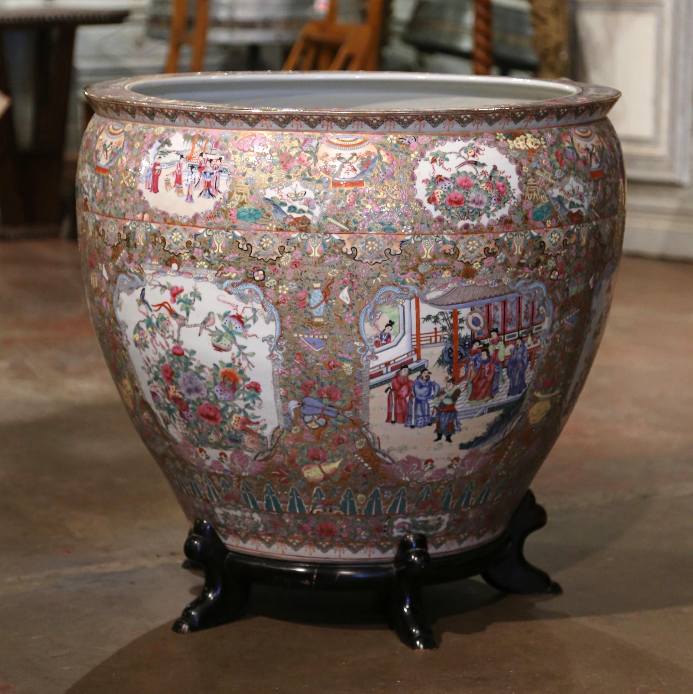 Mid-Century Chinese Export Painted Porcelain Fish Bowl on Carved Walnut Stand 1