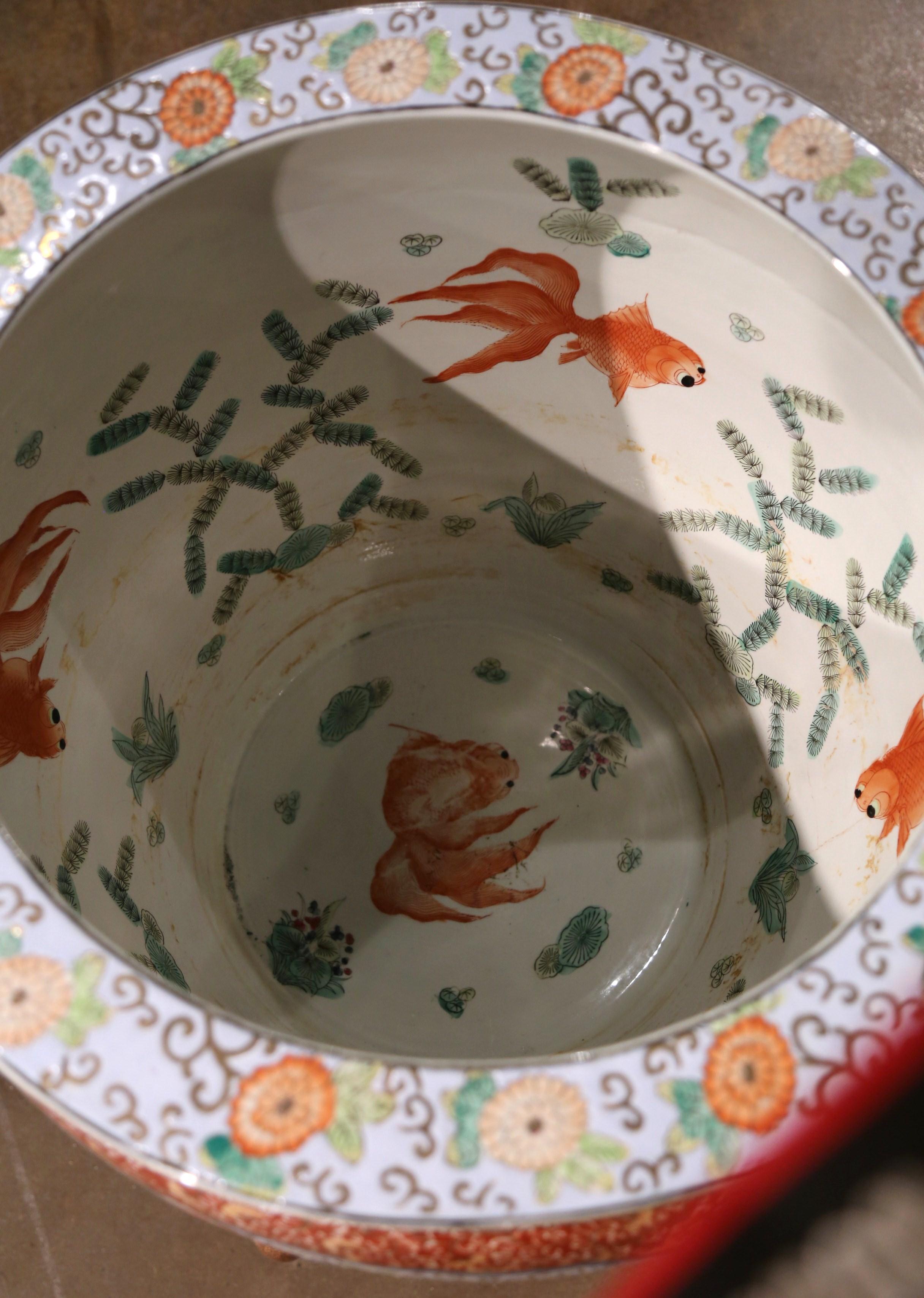 Mid-Century Chinese Export Painted Porcelain Fish Bowl on Carved Walnut Stand 3