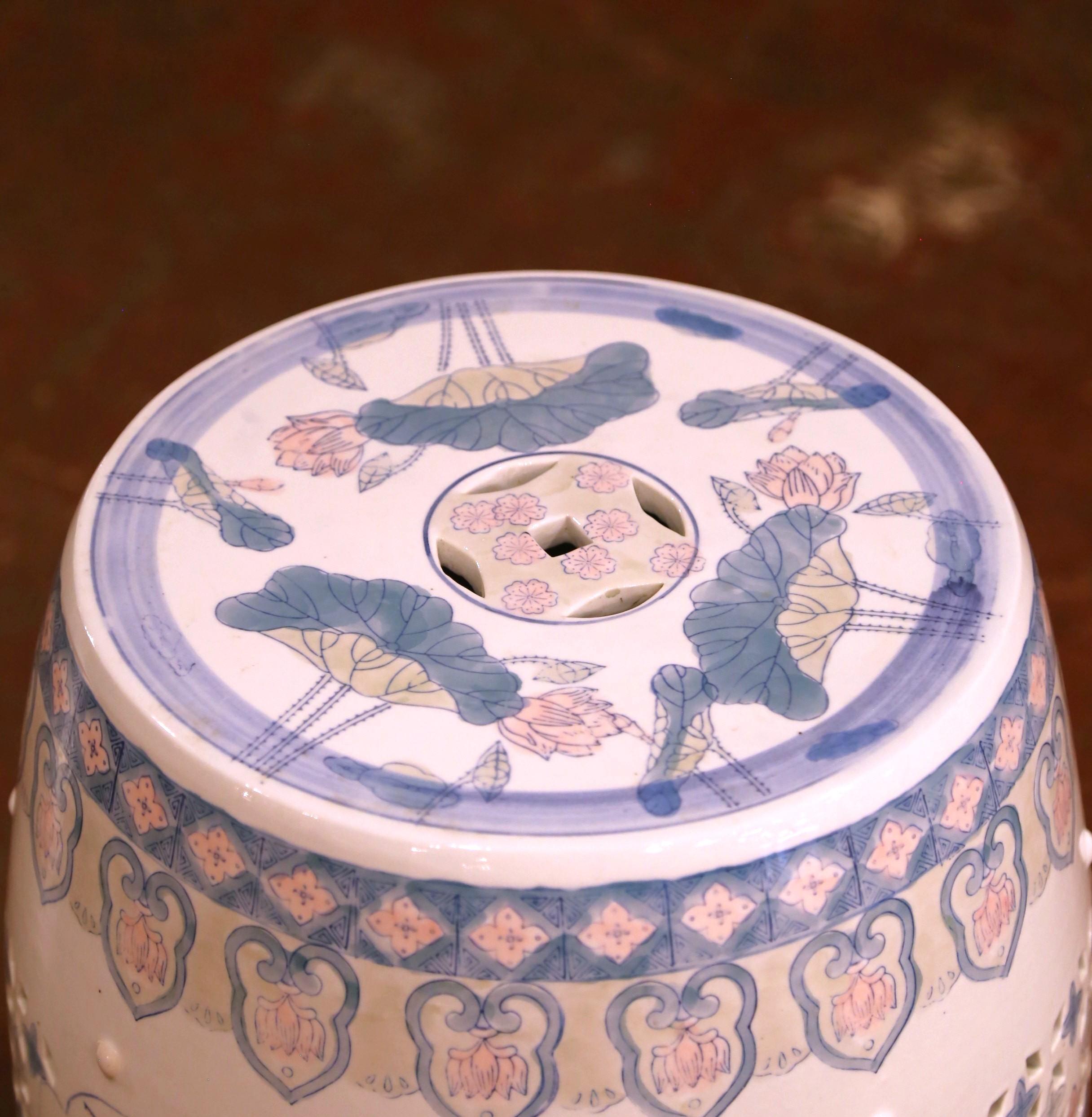 Chinesischer-Export-Porzellan-Gartenhocker mit Lotus- und Vogelmotiven aus der Mitte des Jahrhunderts im Angebot 2