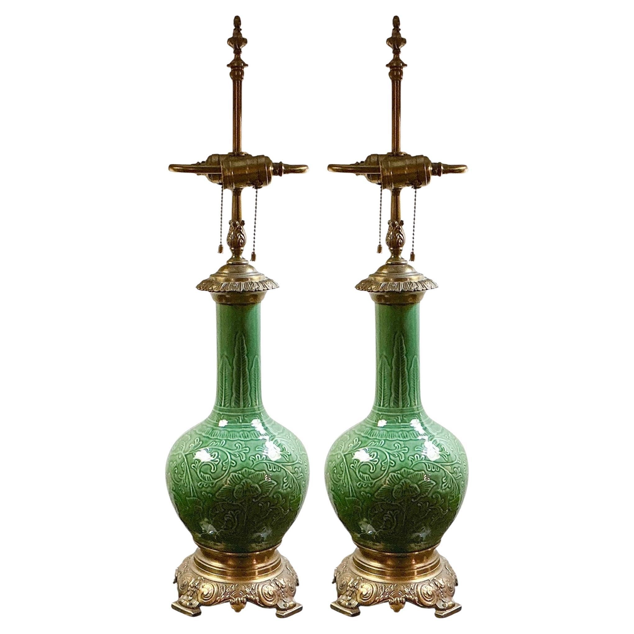 Lampade da tavolo in zucca verde goffrata in stile esportazione cinese di metà secolo - Coppia