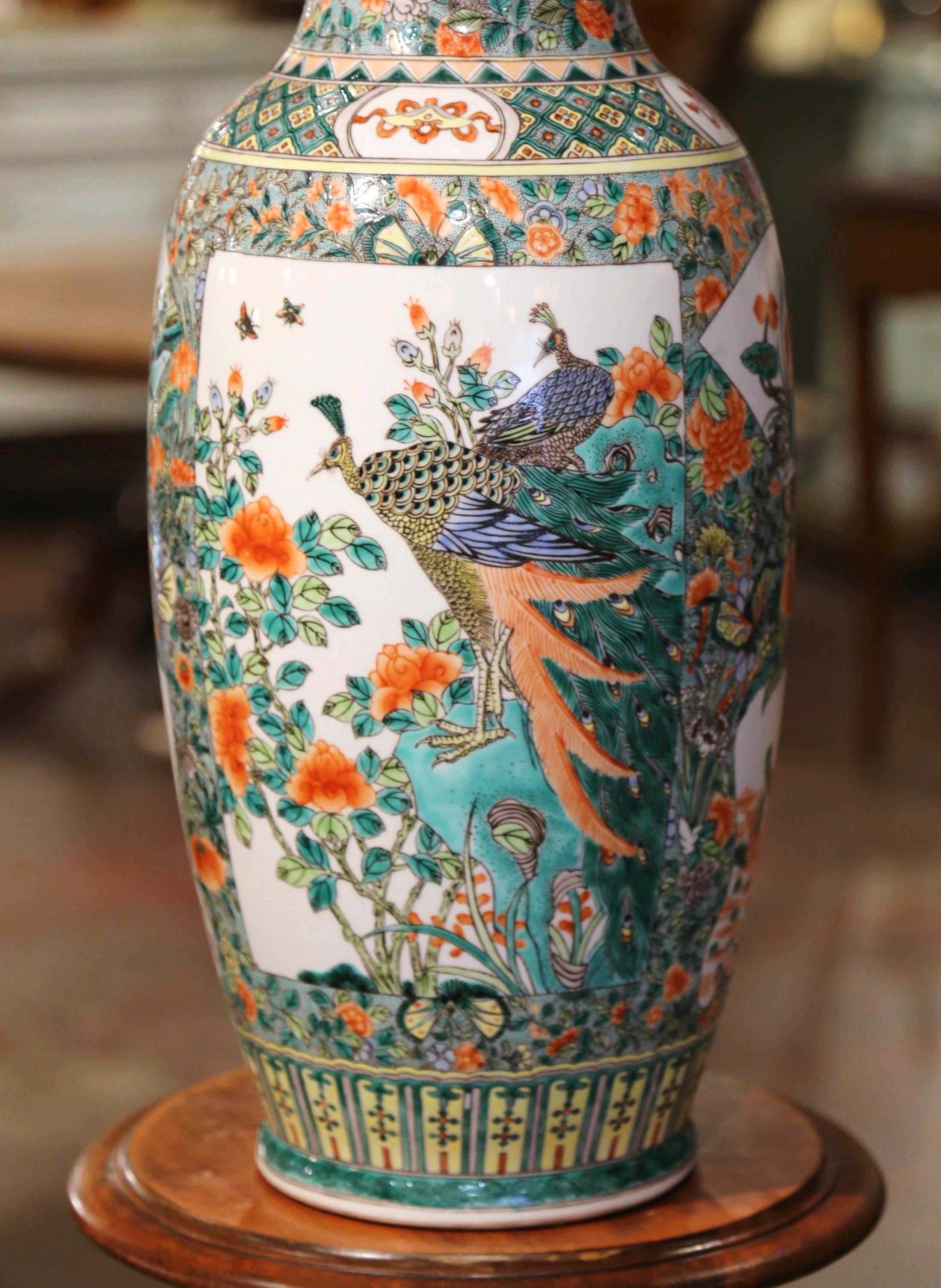 Mid-Century Chinese Hand Painted Porcelain Famille Verte Vase For Sale 2
