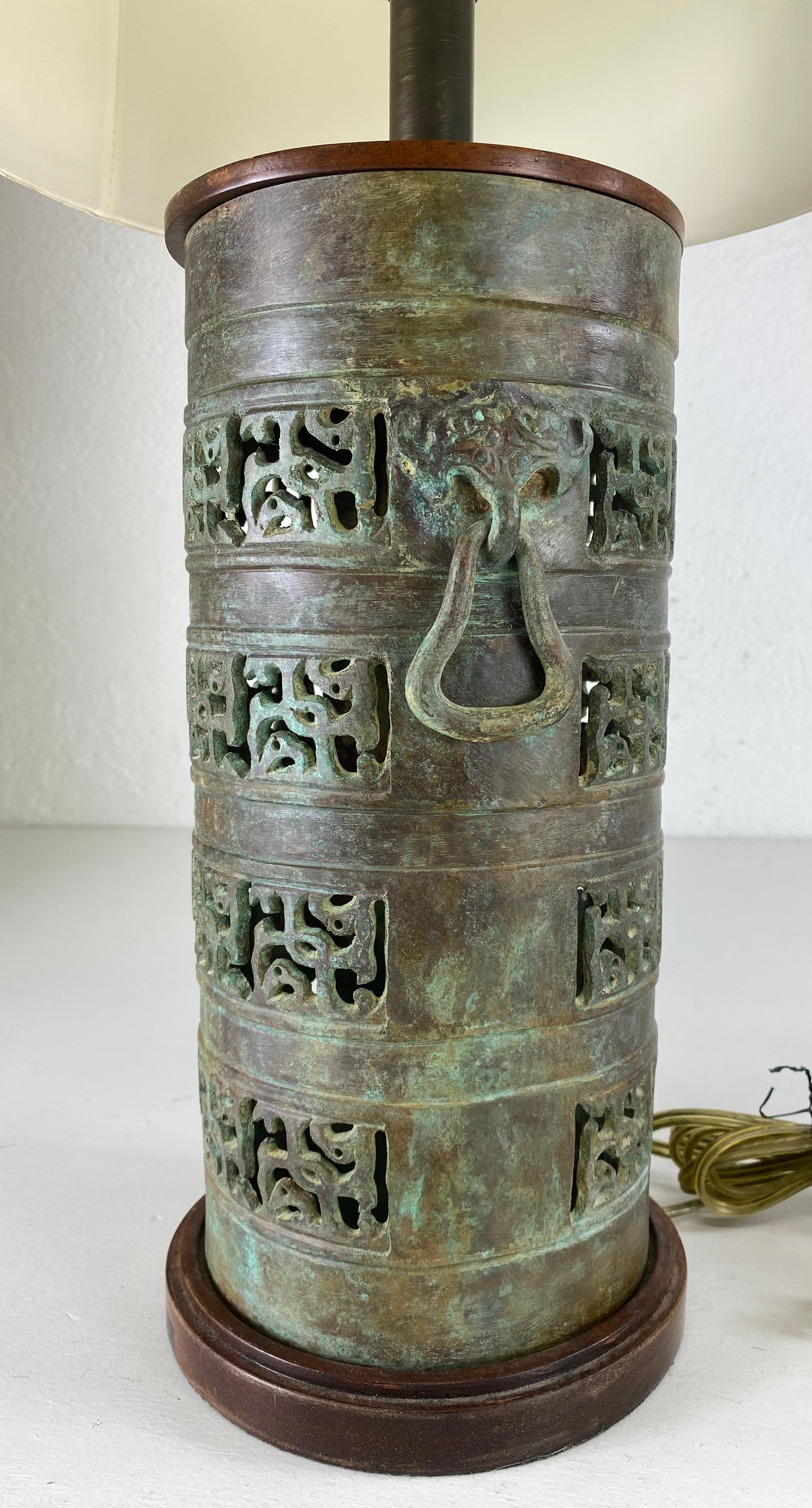 Hand-Crafted Mid-century Chinese inspired bronze table lamp after James Mont