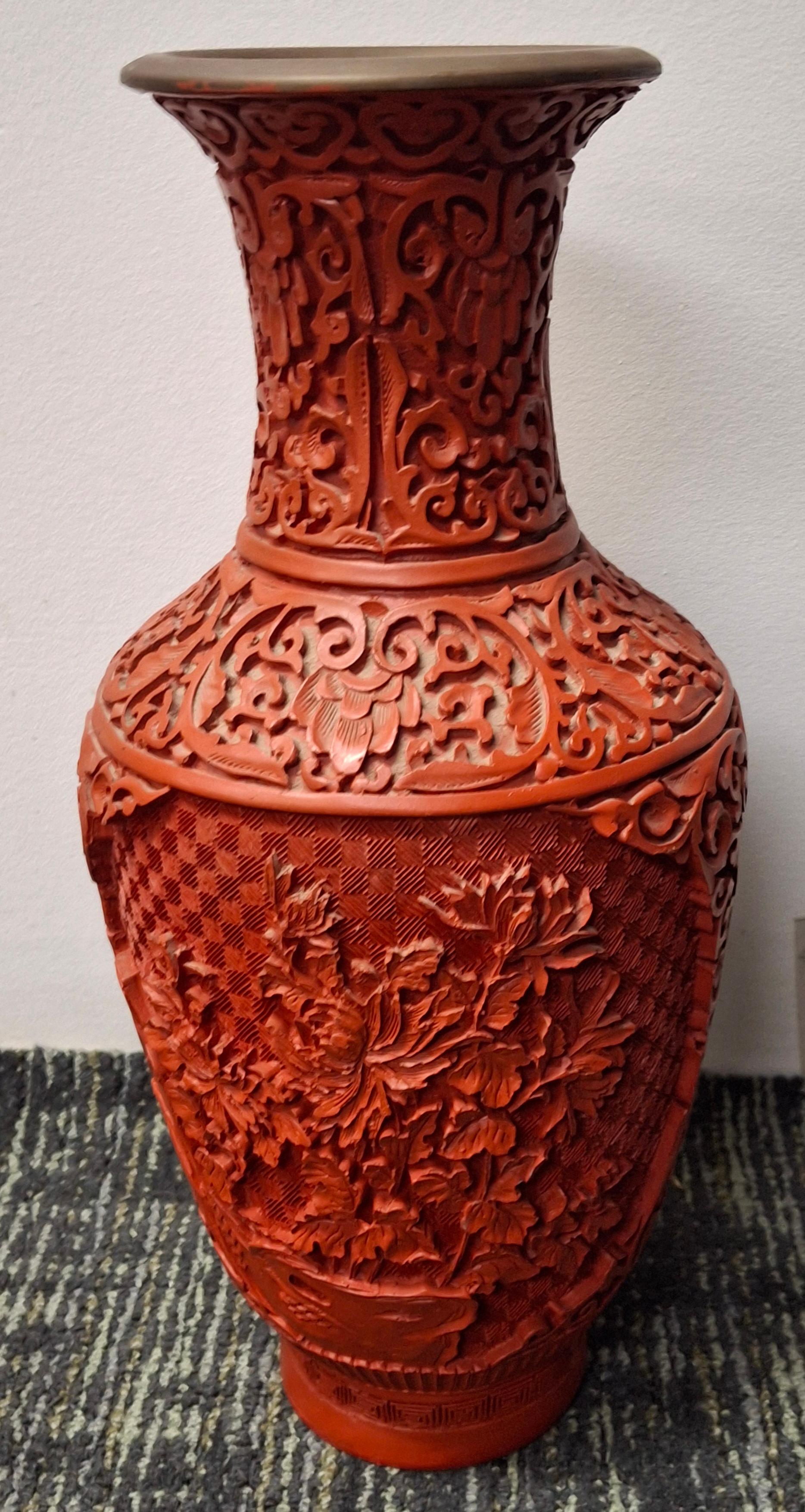 Etched Mid Century Chinese Large Cinnabar Vase For Sale