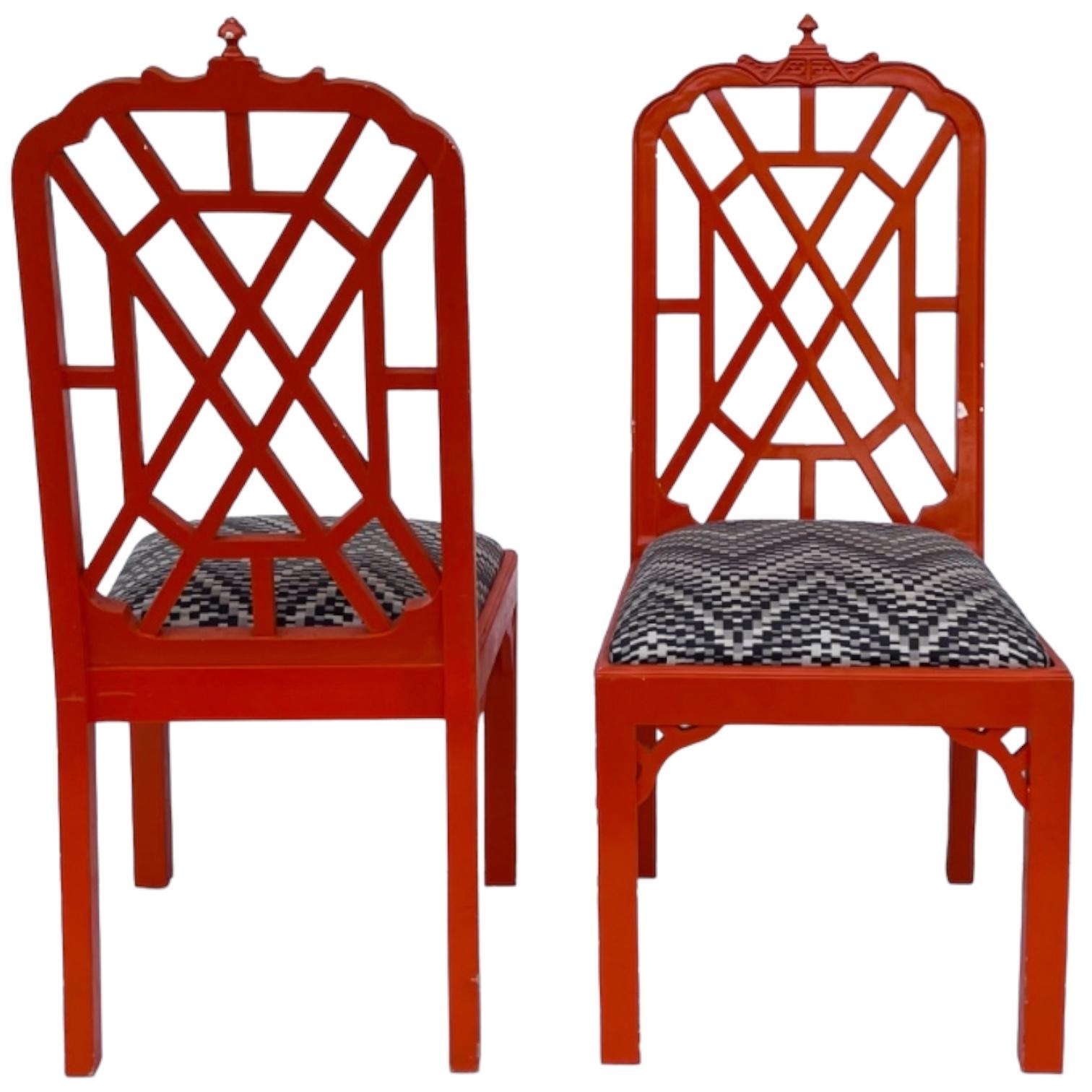 American Mid-Century Chinese Red Chippendale Style Pagoda Side / Dining Chairs - S/4 For Sale