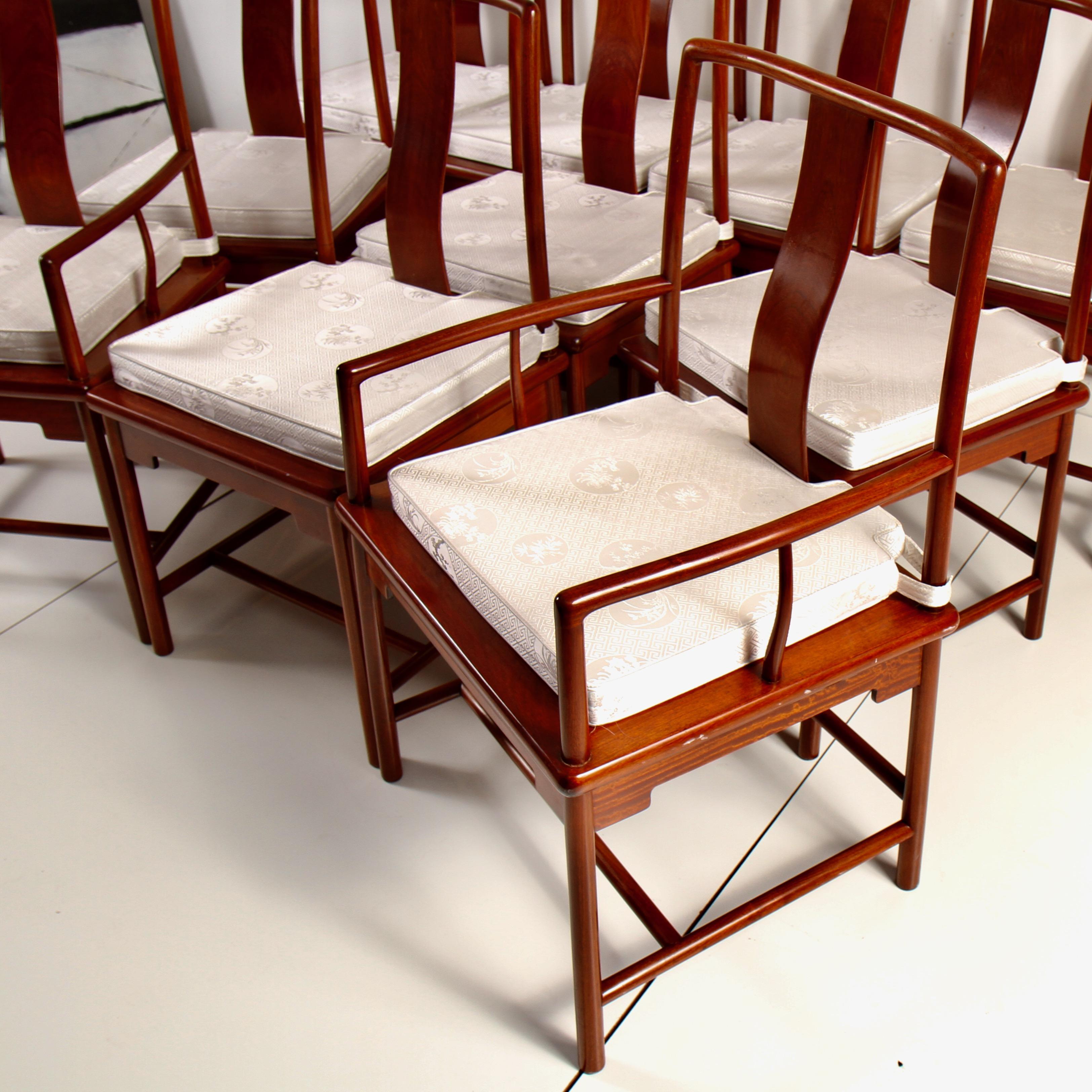 Midcentury Chinese Rosewood Dining Chairs In Good Condition In New London, CT