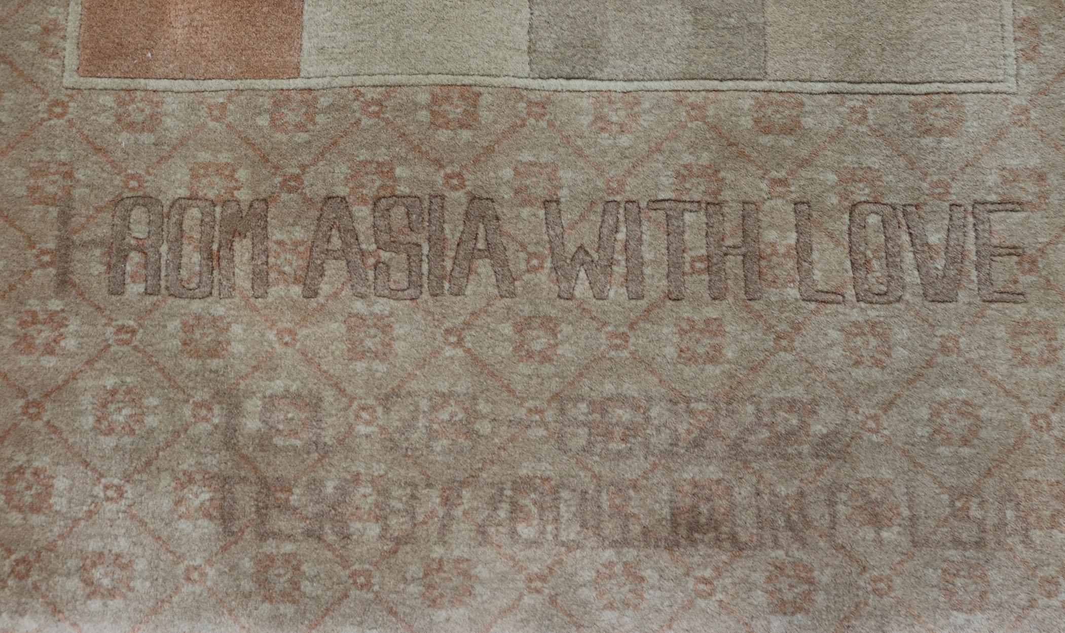 XX secolo Tappeto cinese di metà secolo con design geometrico e sottili toni pastello 2'0 x 4'0 in vendita