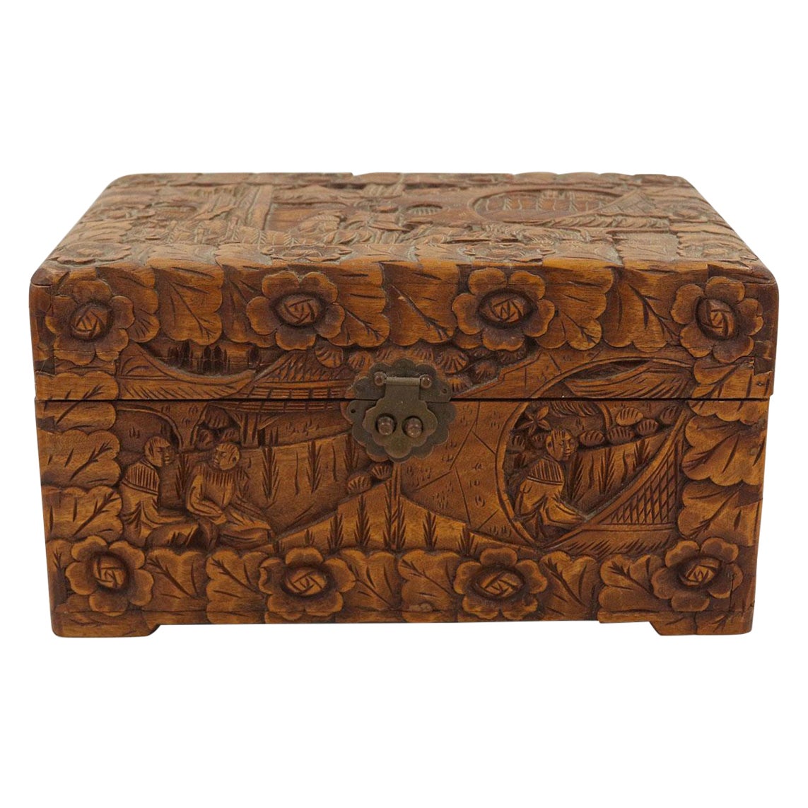 Mid-Century Chinese Wooden Scenic Design Carved Hinge Top Box For Sale