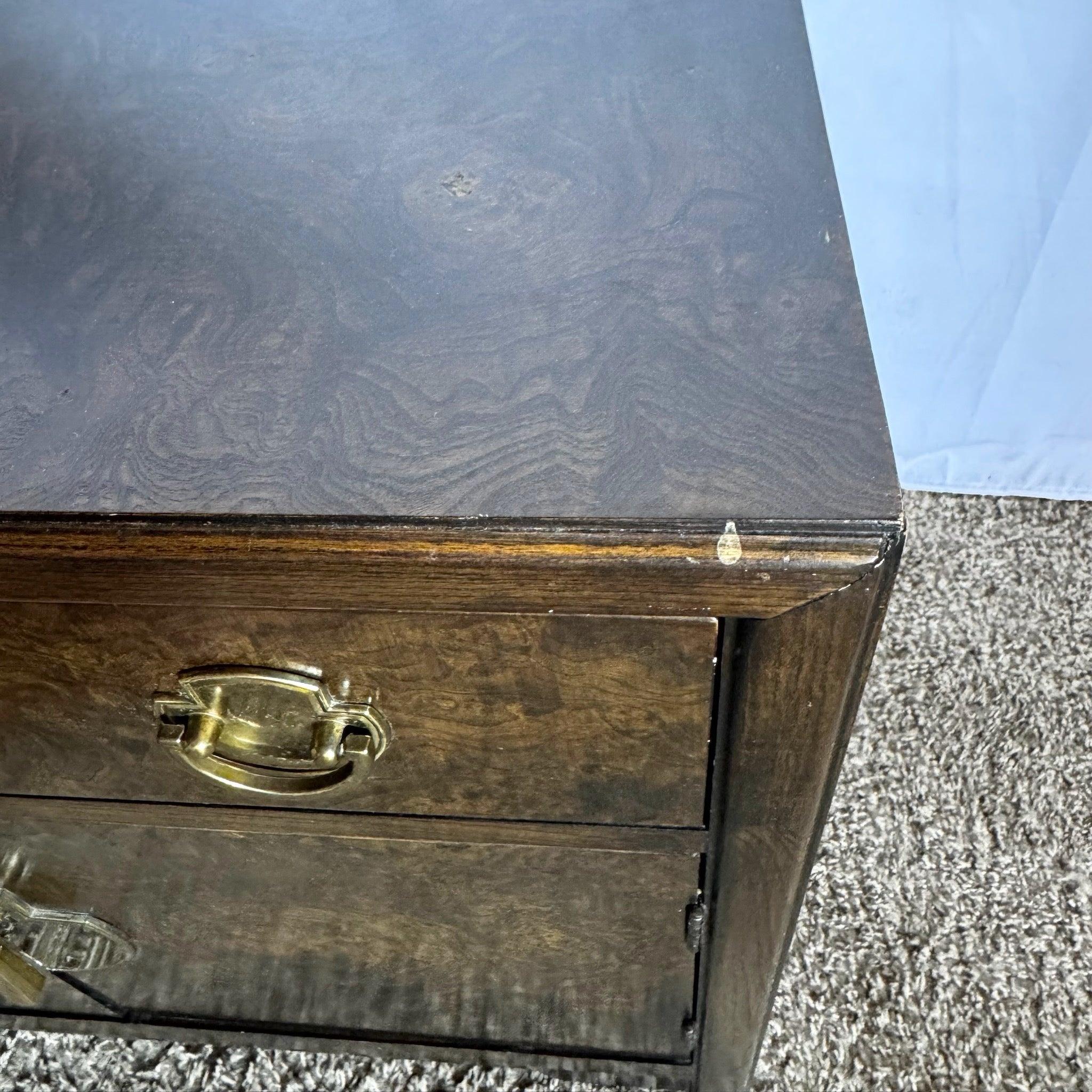 Mid Century Chinoiserie Burl Wood Nighstands w/ Accents by Thomasville - A Pair For Sale 2