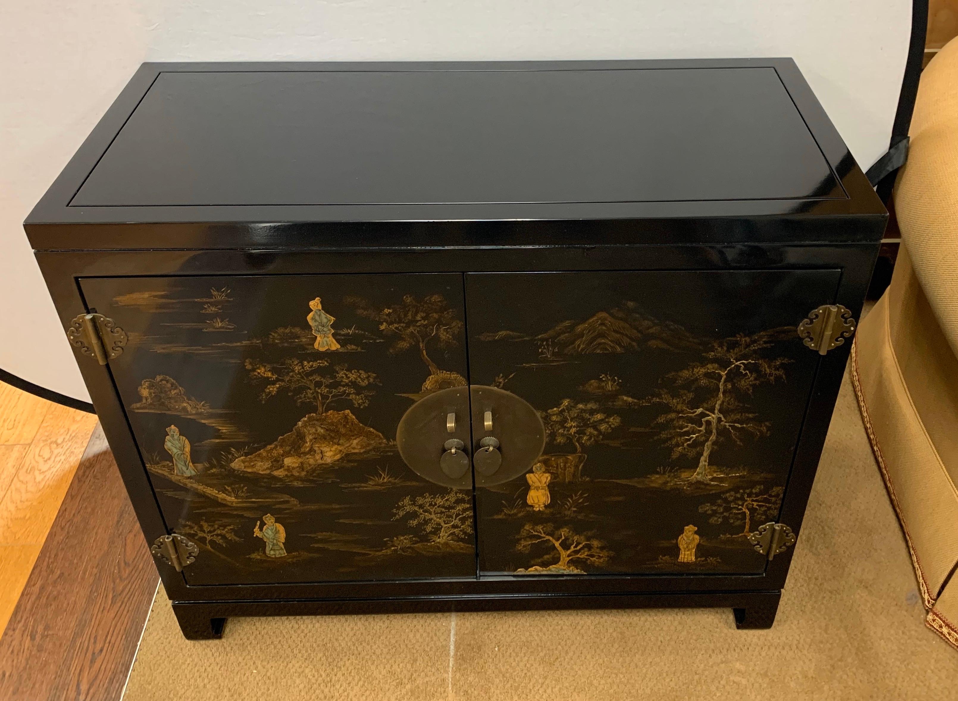 Chinese Export Black Laquer and Gilt Chinoiserie Cabinet Server Credenza Chest 1