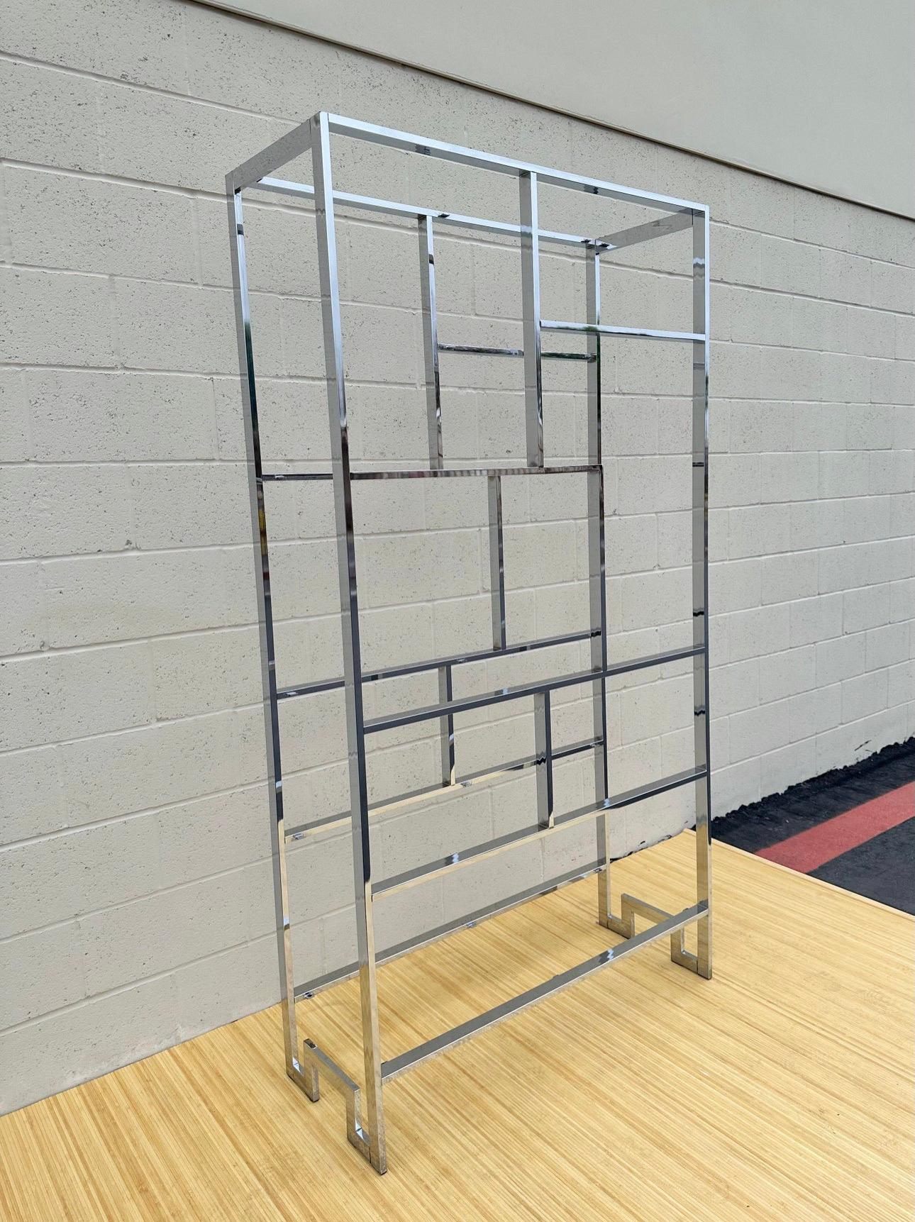 Mid Century Chinoiserie Chrome and Glass Etageres Display Case by Milo Baughman In Good Condition In North Hollywood, CA