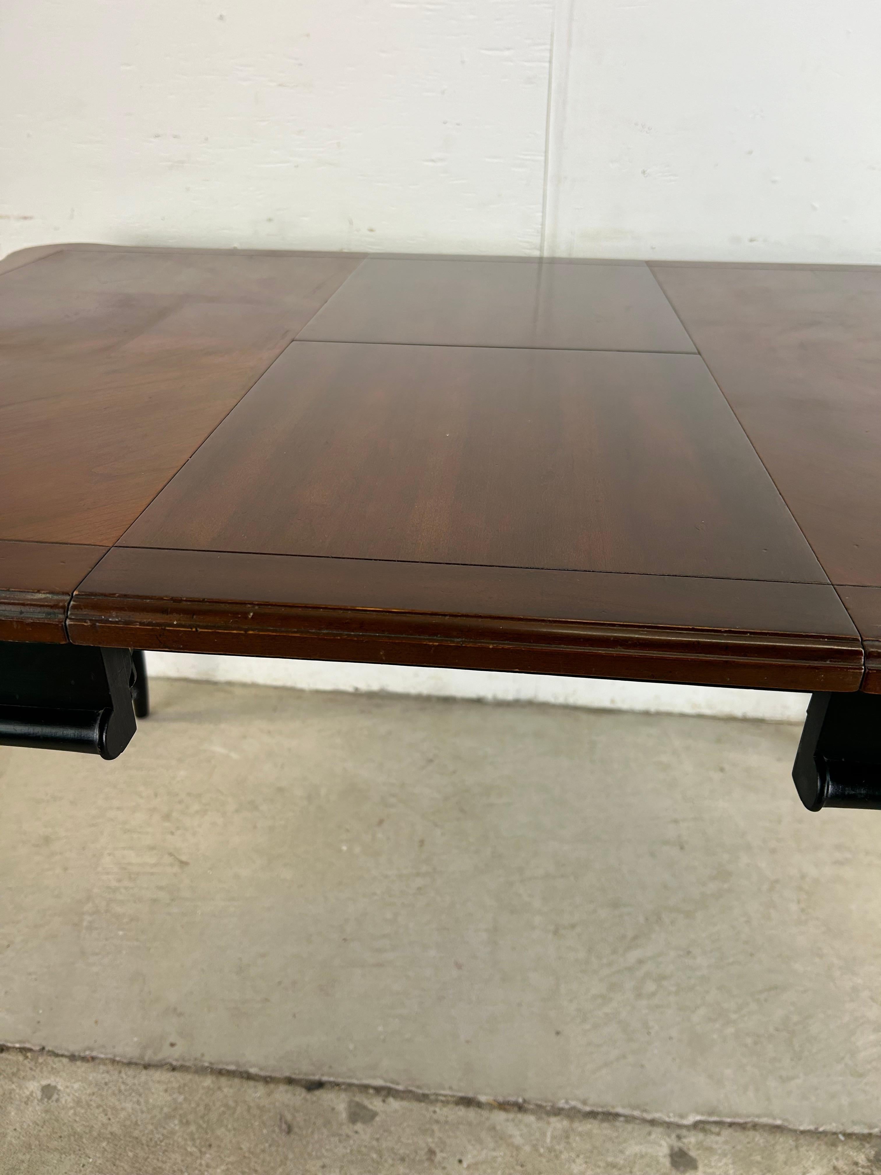 Mesa de Comedor Chinoiserie de Mitad de Siglo con Patas de Bambú de Imitación y 2 Hojas en venta 7