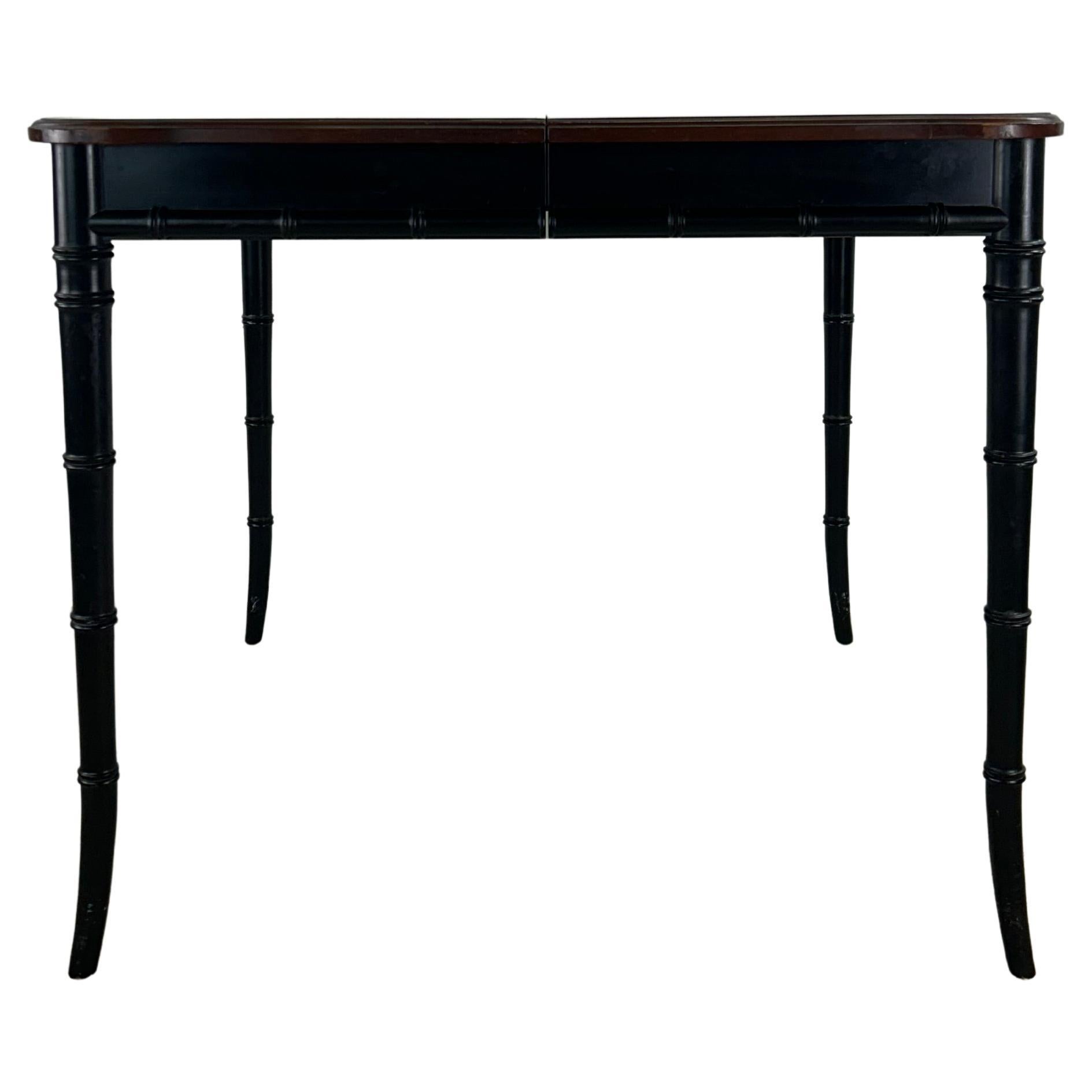 Mesa de Comedor Chinoiserie de Mitad de Siglo con Patas de Bambú de Imitación y 2 Hojas en venta