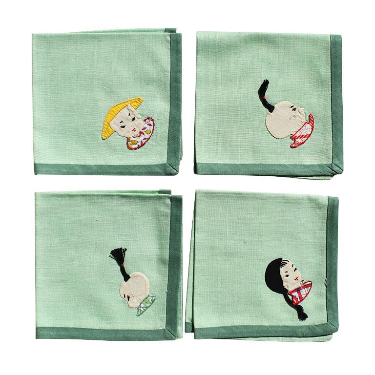 Mid-Century Chinoiserie Embroidered Figural Green Cocktail Napkins, Set of 4 In Good Condition For Sale In Oklahoma City, OK