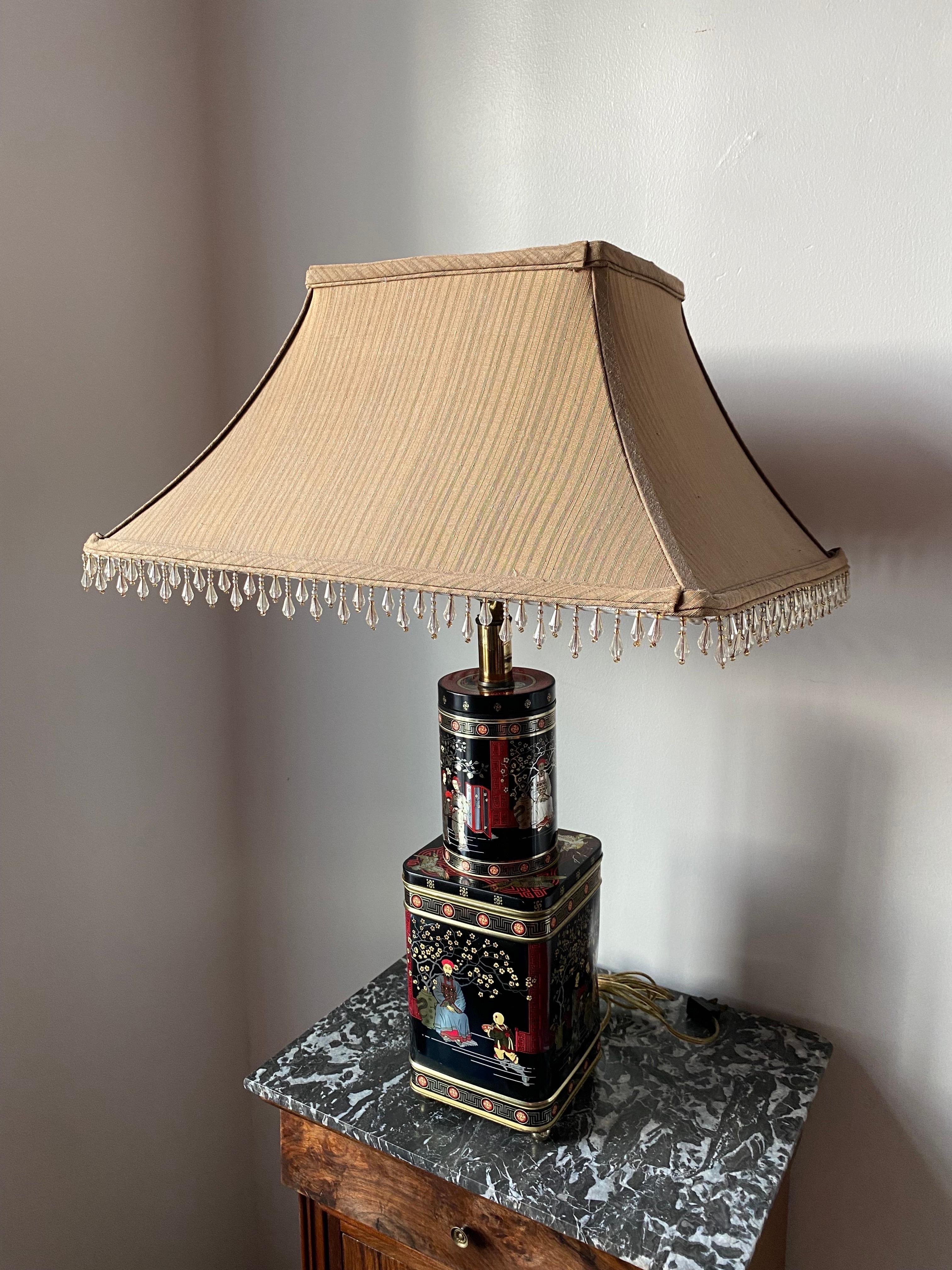 Mid Century Chinoiserie Tea Tin Lamp by Frederick Cooper For Sale 2