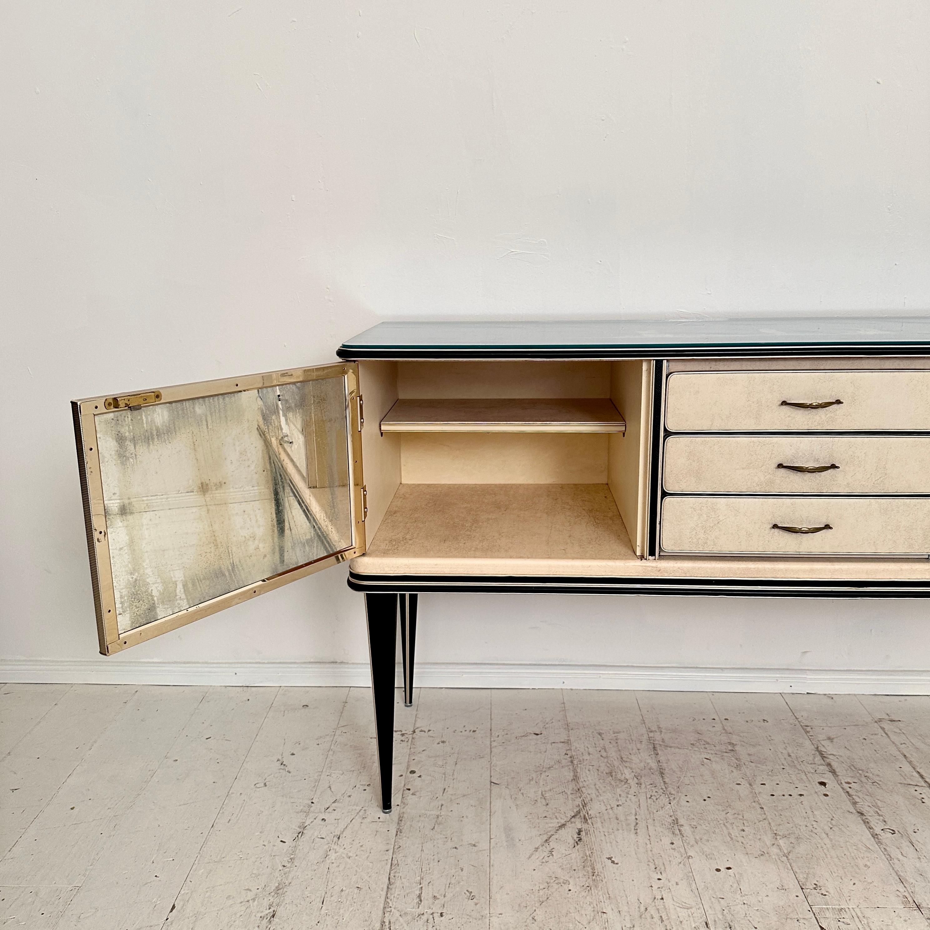 Mid-Century Chinoserie Sideboard by Umberto Mascagni for Harrods London, 1953 For Sale 1