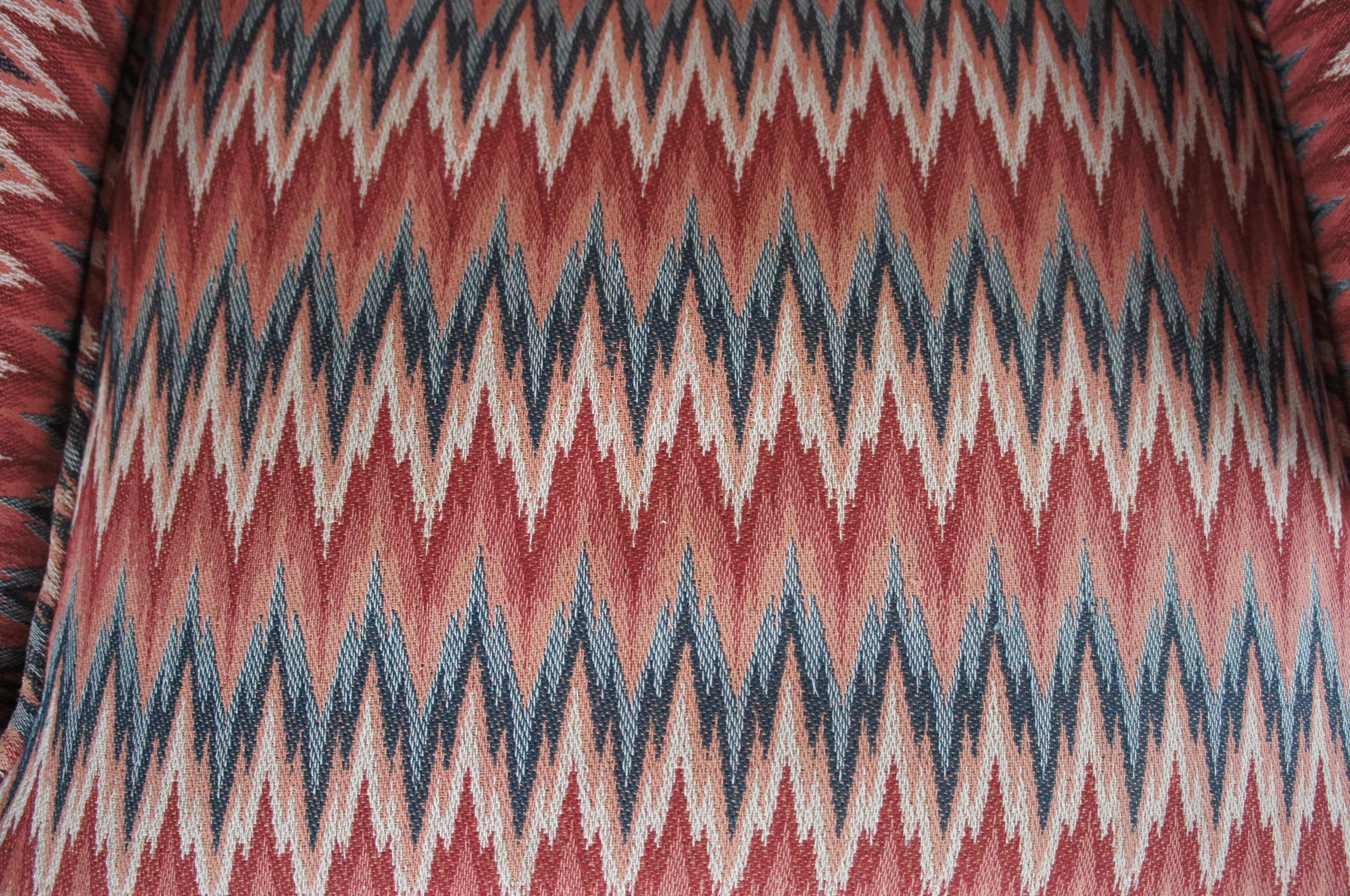 Poltrona Chippendale di metà secolo in Oak con imbottitura chevron, imbottita e ripiegata. in vendita 5