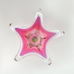 Mid-Century Chribska Pink & Green Starburst Art Glass Bowl by Josef Hospodka