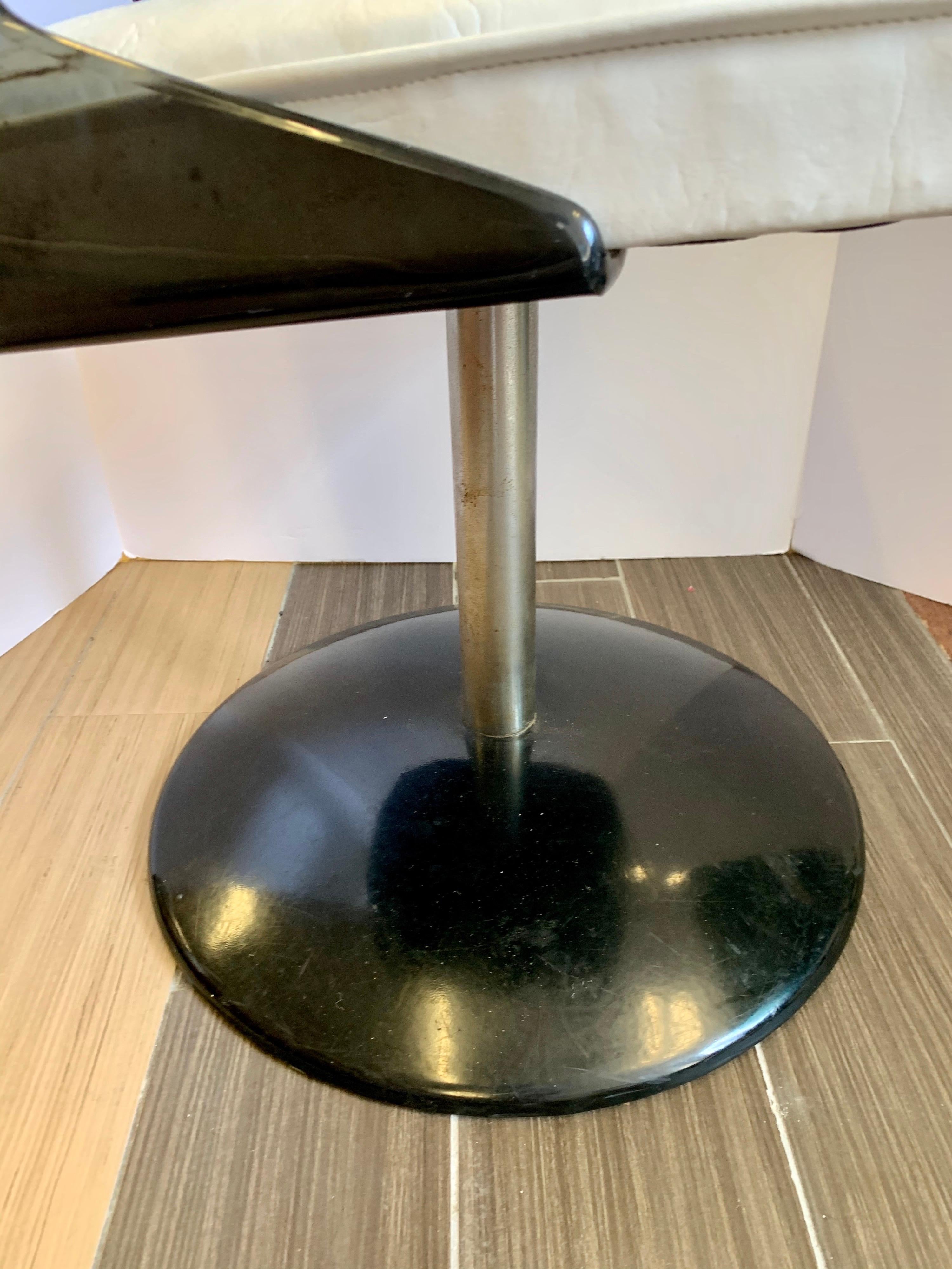 Metal Mid-Century Chromcraft Black Lucite Tulip Table, and Six Swivel Tulip Chairs