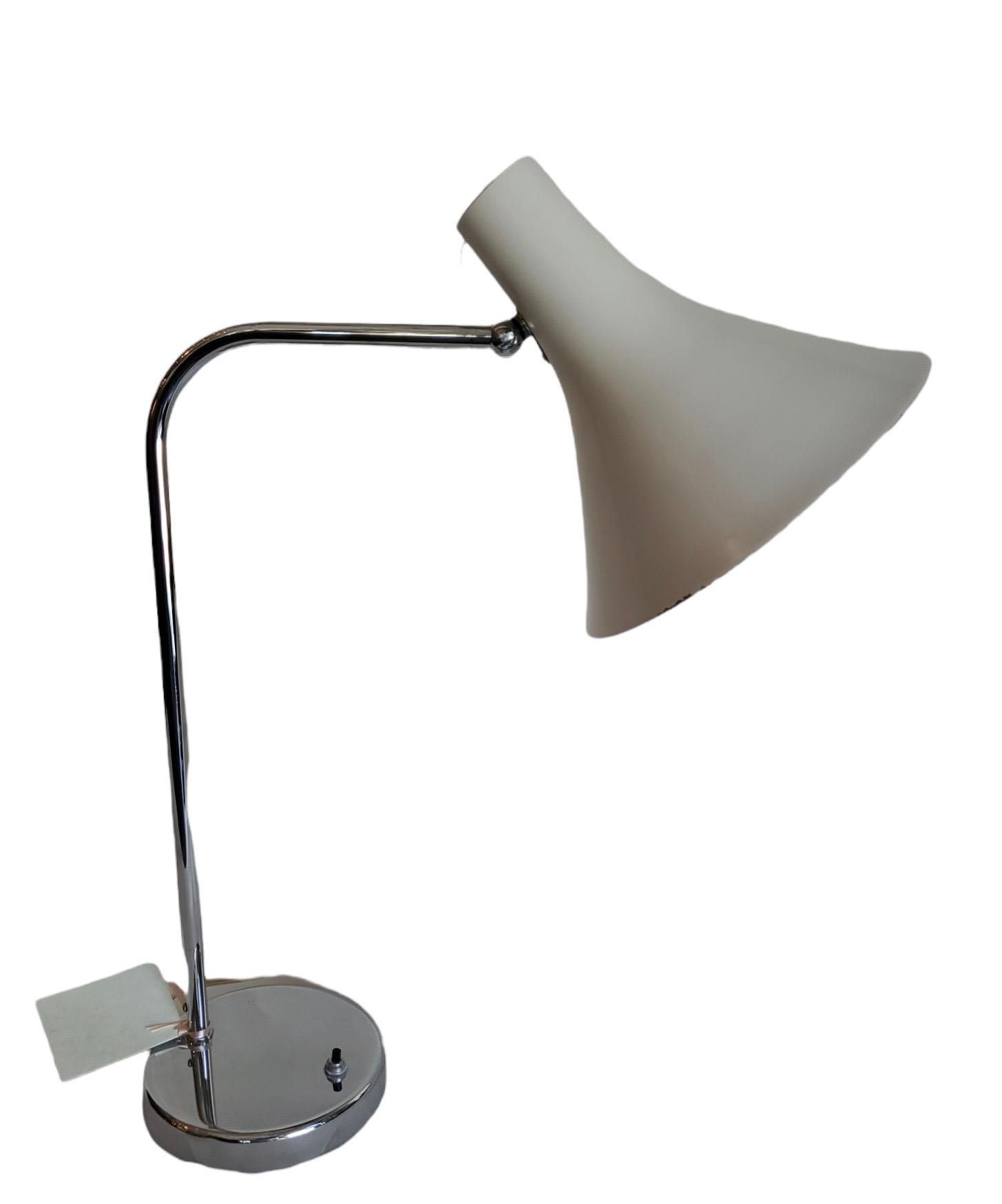 Mid-Century Modern MId-Century Chrome Adjustable Greta Von Nessen Lamp For Sale