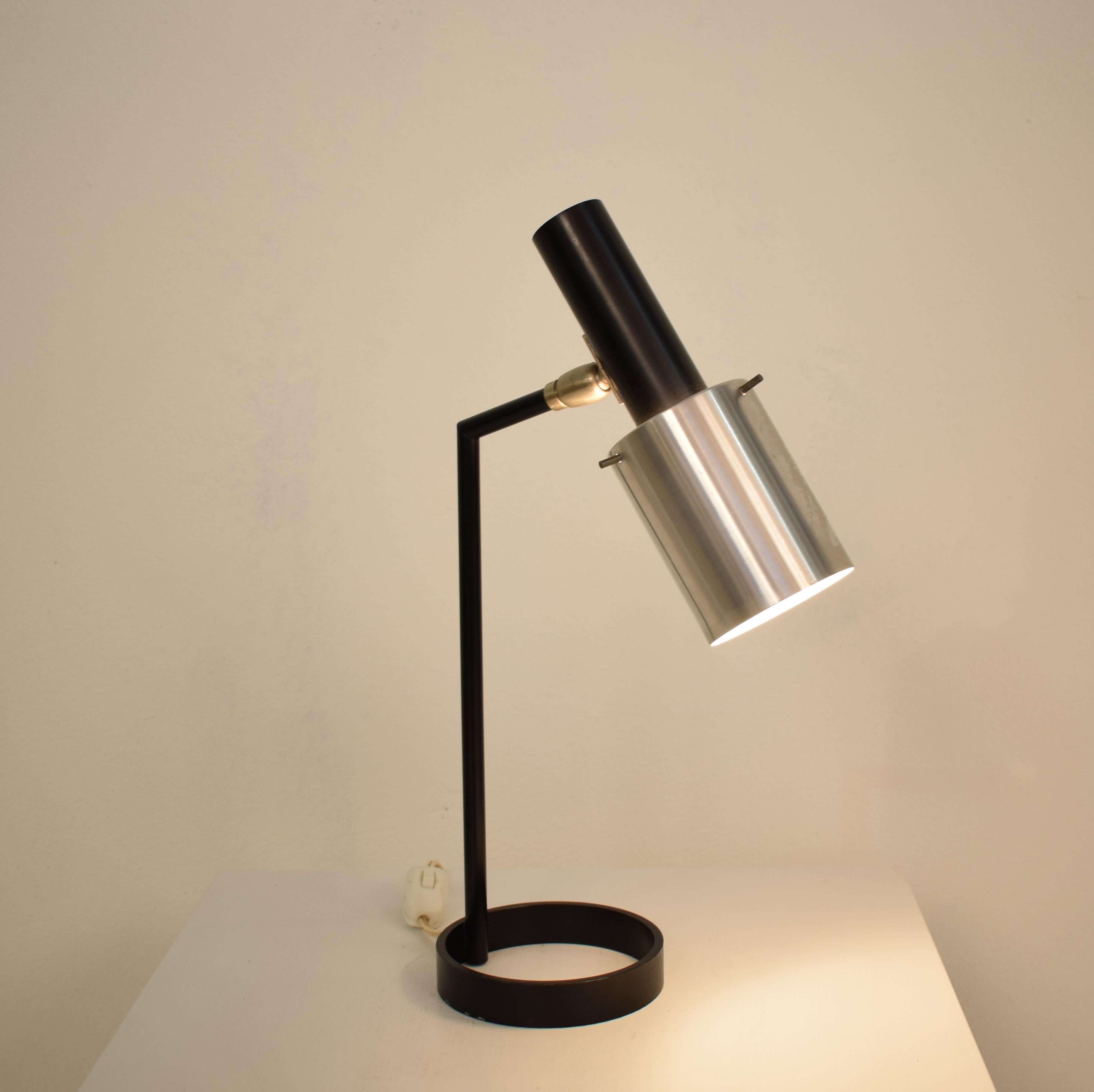 Midcentury Chrome and Black Metal Lacquered Table Lamp, circa 1960 8