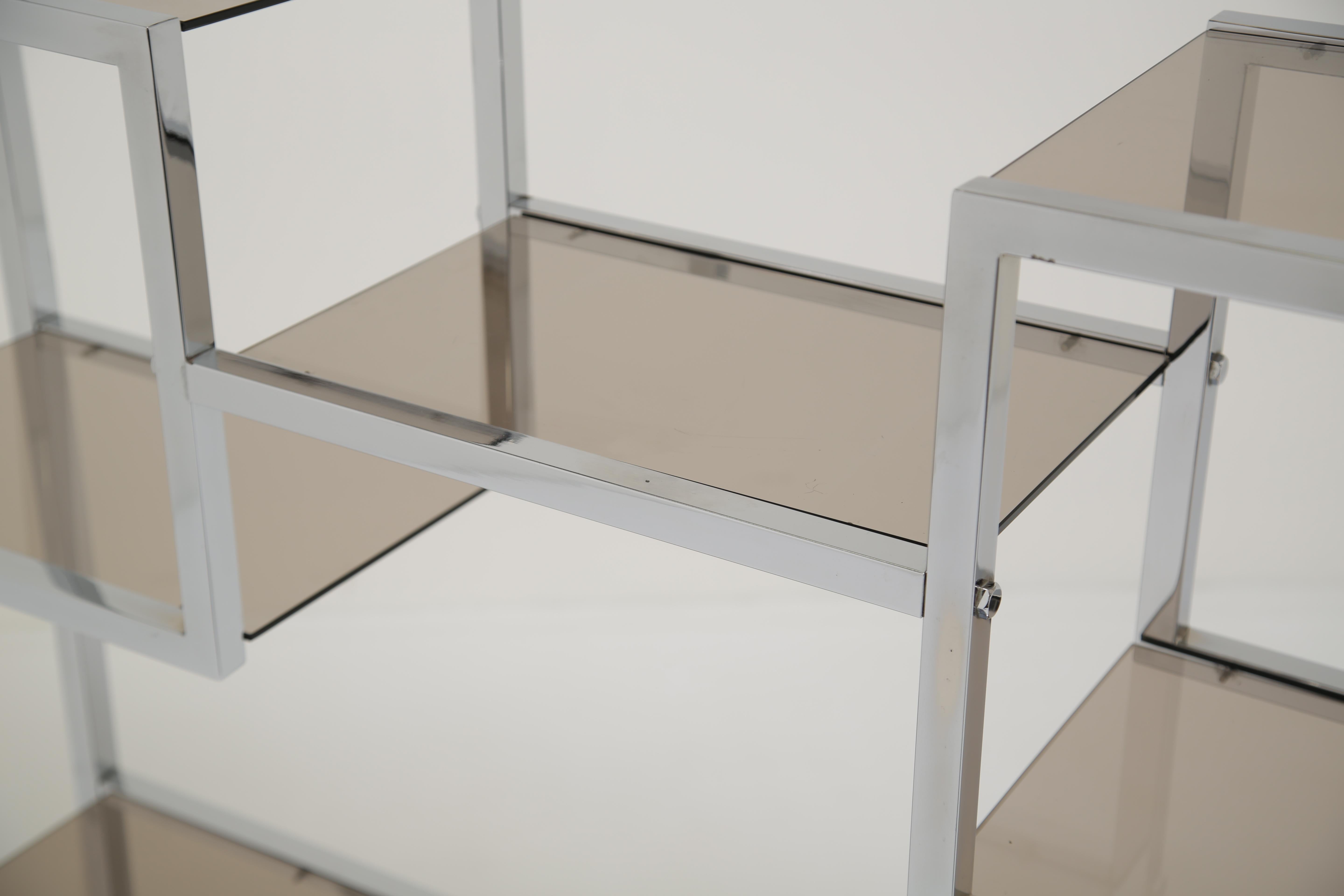 Etagere / Raumteiler aus Chrom und bronziertem Glas von Willy Rizzo 1970er Jahre im Angebot 4