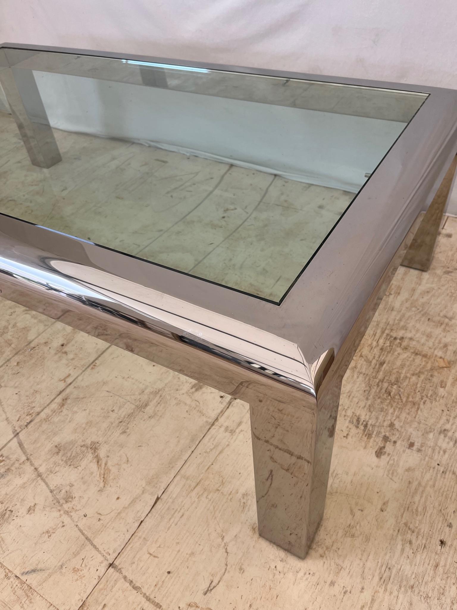 Table basse en chrome et verre du milieu du siècle dernier, d'après Pace Bon état - En vente à Wichita, KS