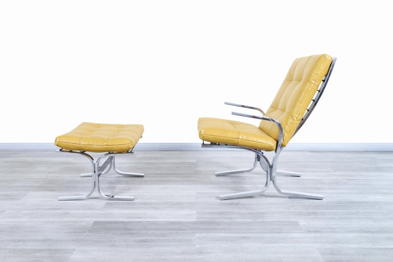 Mid-Century Modern Mid Century Chrome and Leather Lounge Chair and Ottoman For Sale