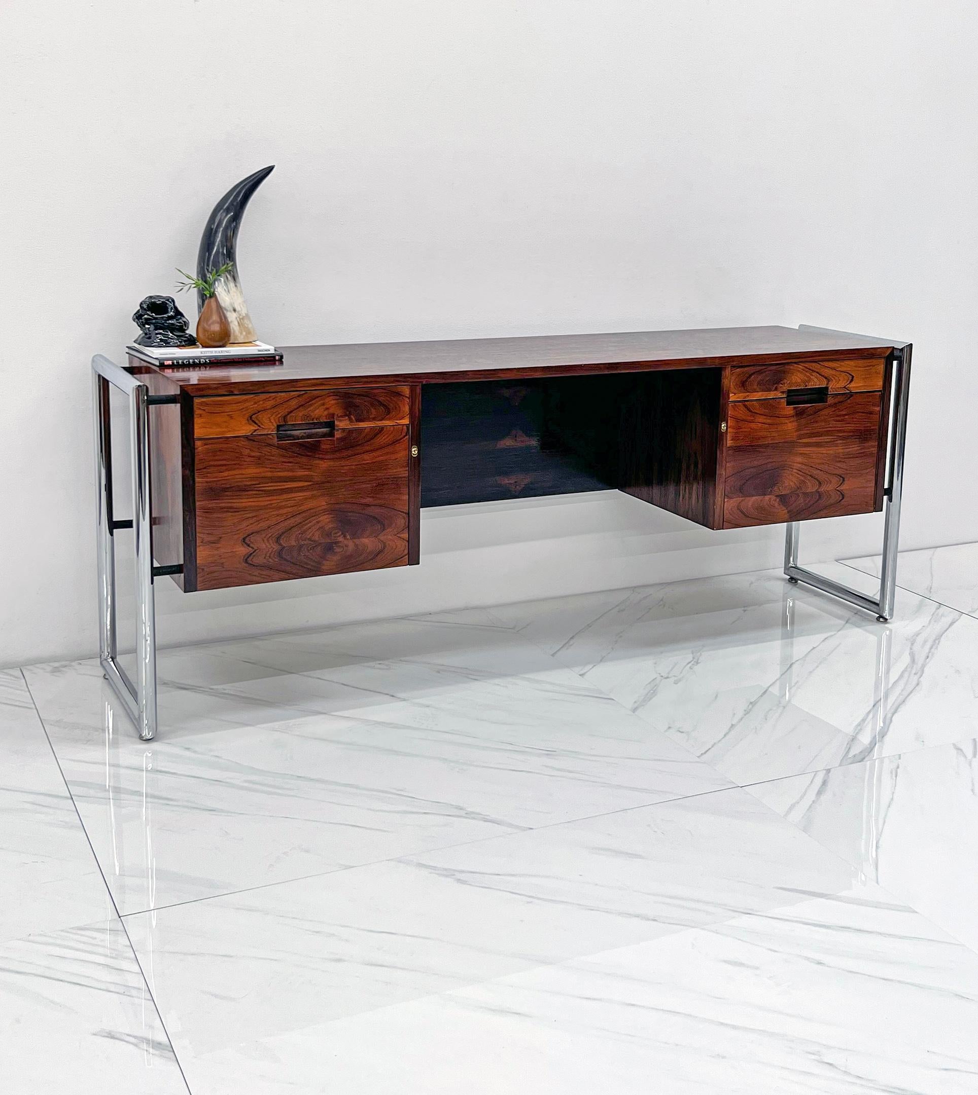 Mid Century Chrome and Rosewood Wrapped Desk by Scandiline Furniture, 1970's In Good Condition In Culver City, CA