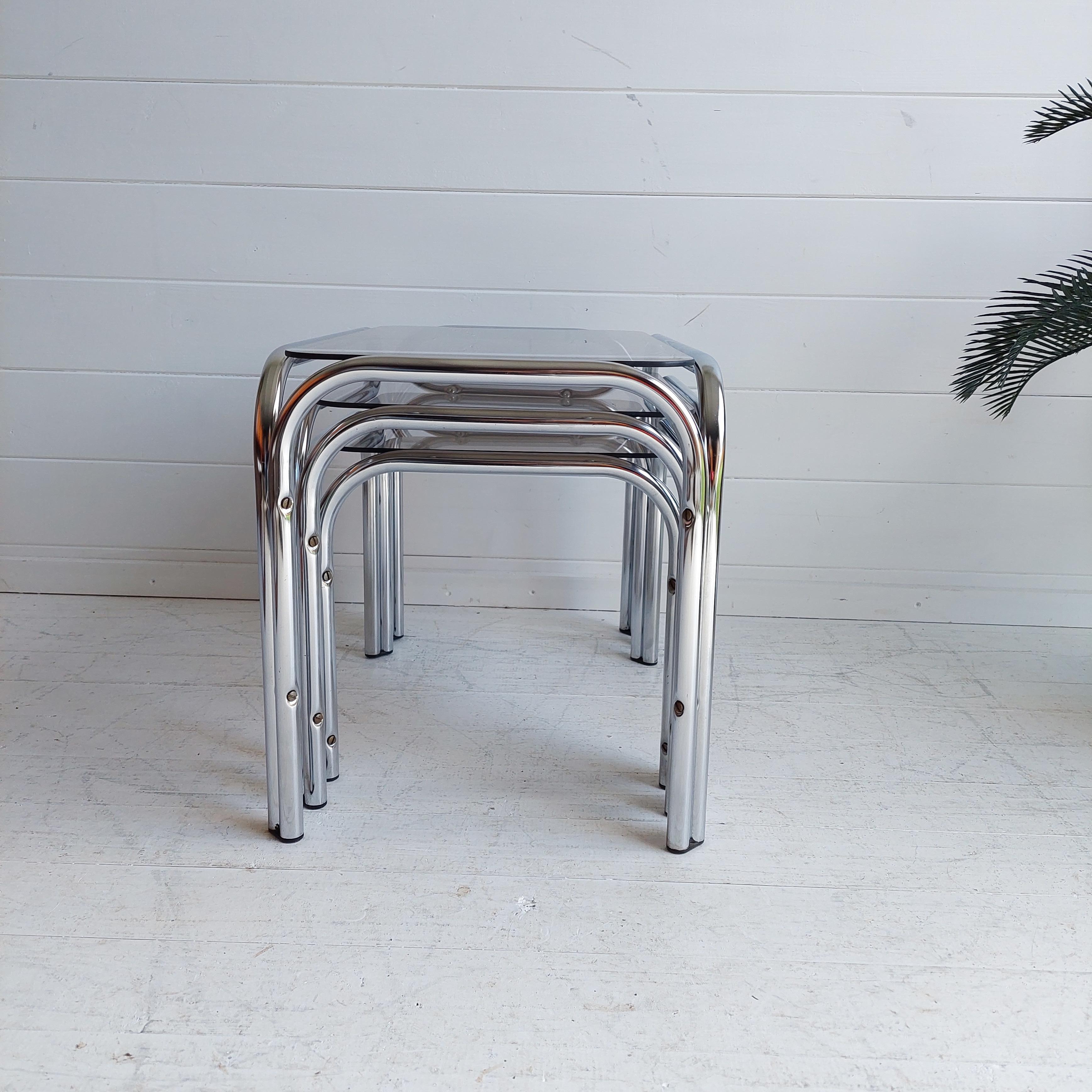 Mid Century Chrome and Smoked Glass Nesting Tables, 1970s 7